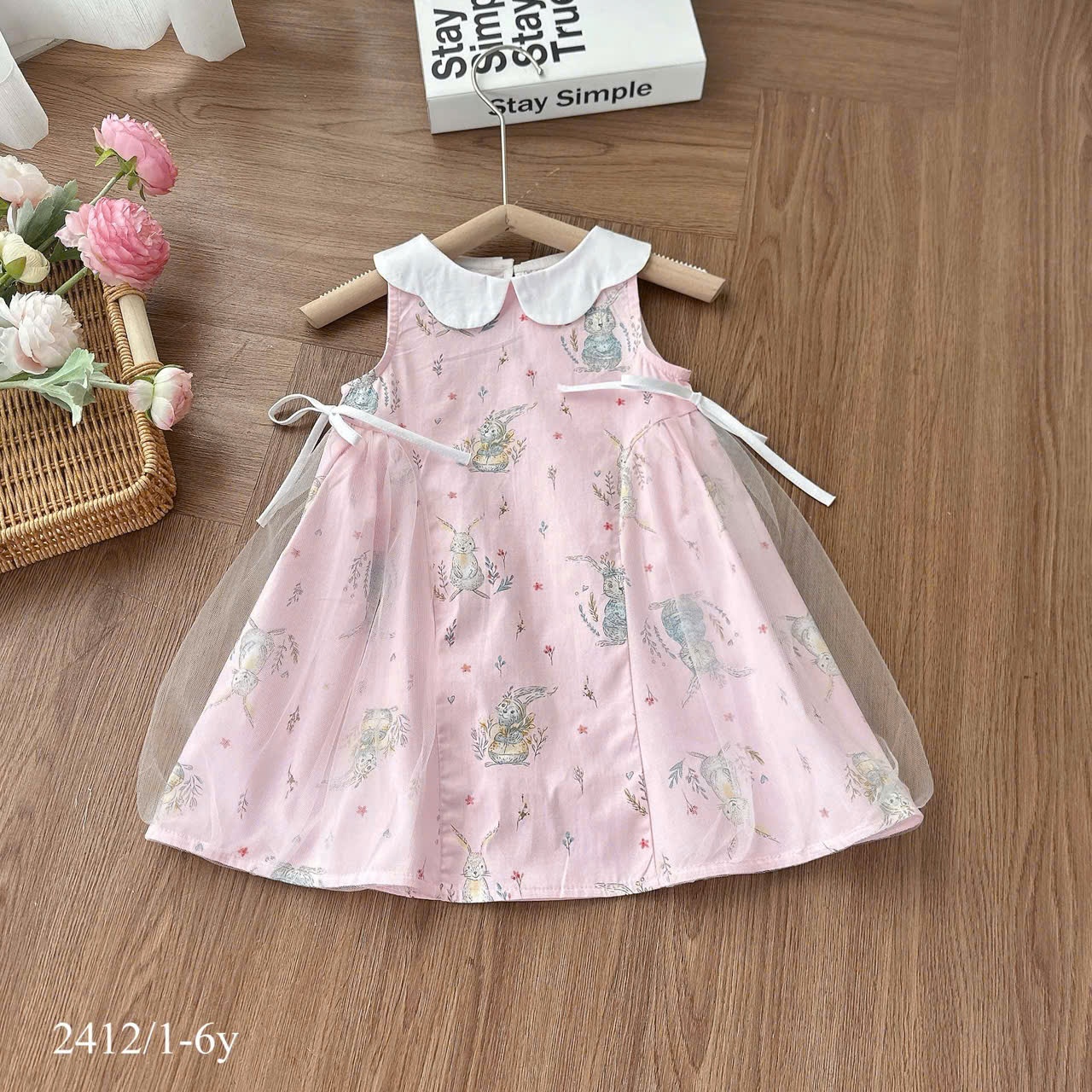 Váy cổ hoa nơ eo OPKIDS