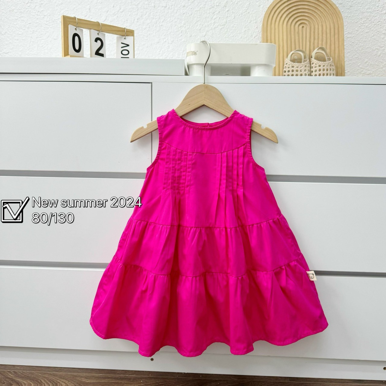 Váy thô lụa sát nách xếp li phom nhỡ Mozi cho bé gái