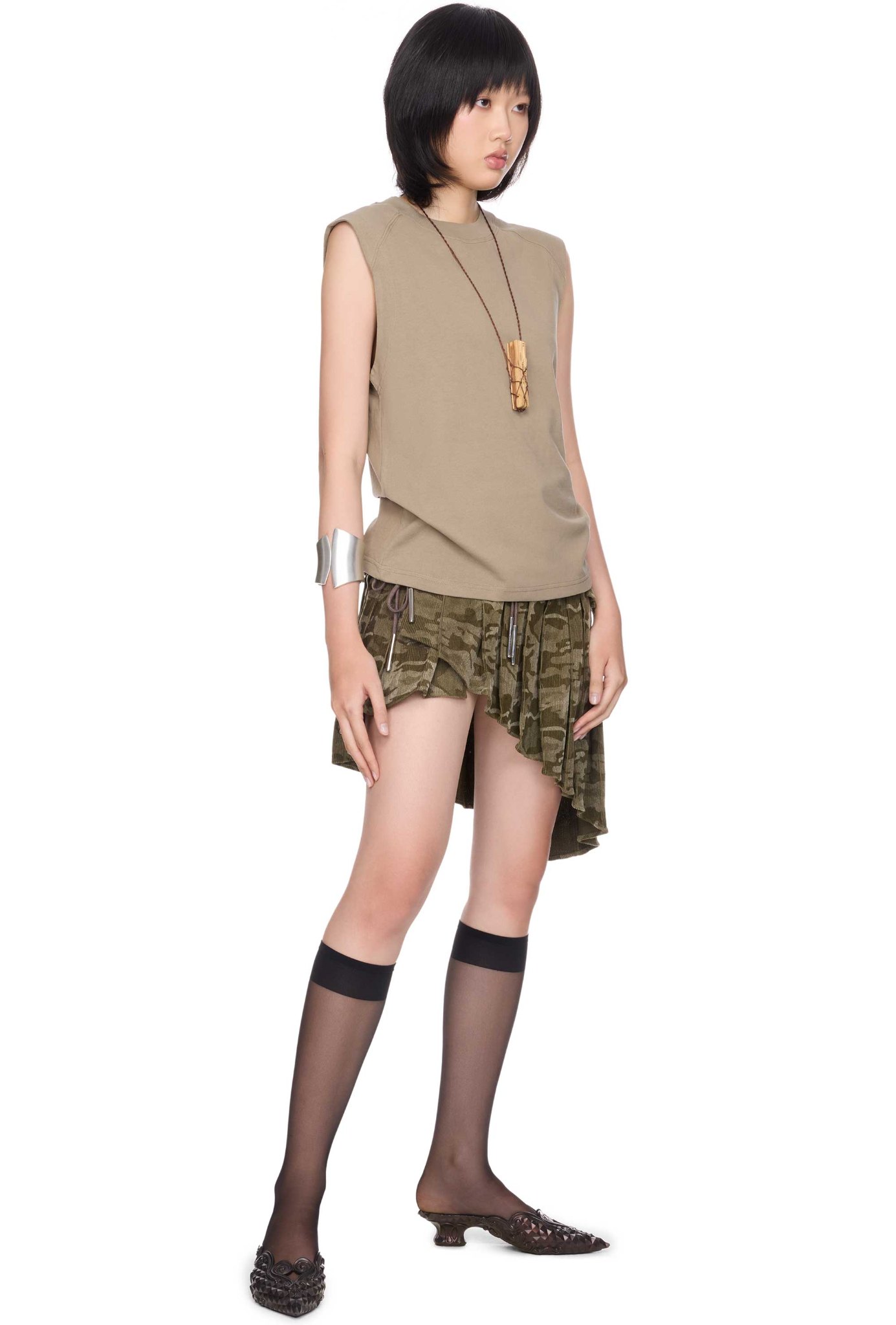 WMNS BEUTER® CAMO PLEATED MIDI SKIRT