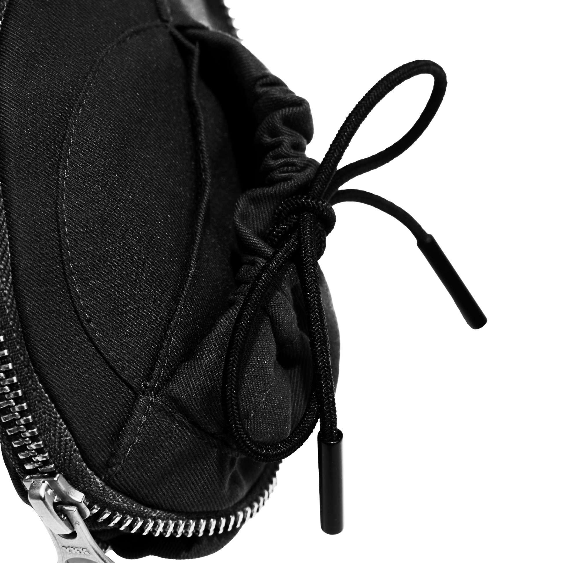 BEUTER® BLACK POUCH