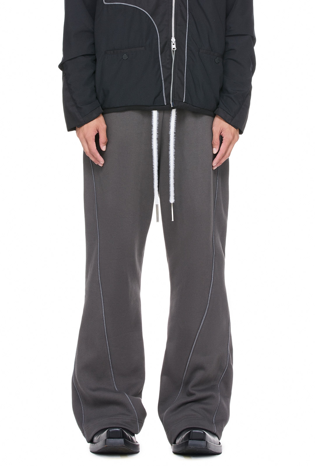 BEUTER® DARK GREY FLARE SWEATPANTS