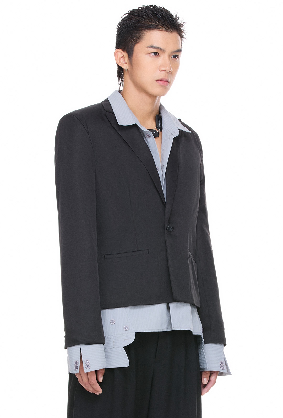 BEUTER® WMNS FITTED BLAZER - BLACK