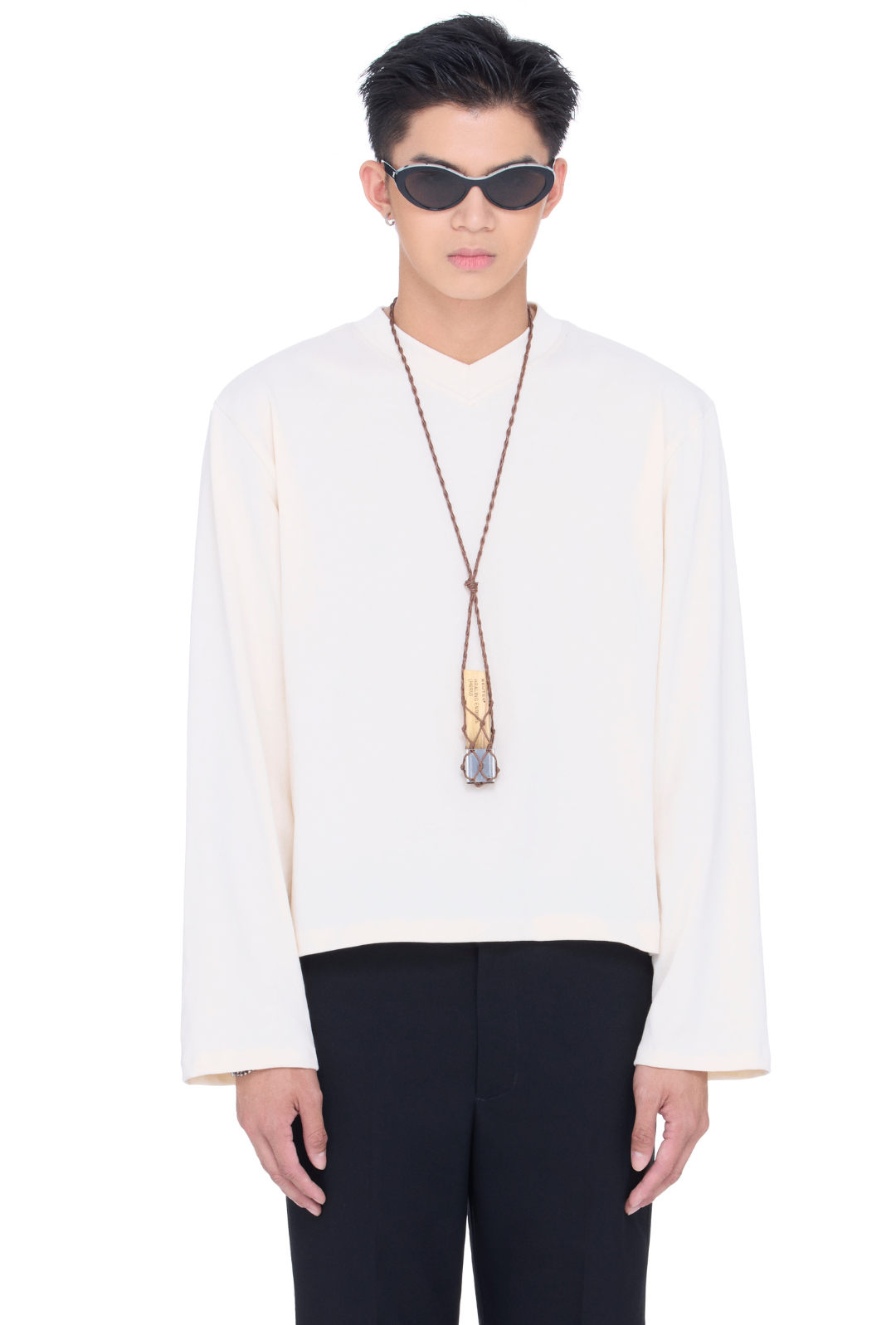 BEUTER® BLANK CREAM BOXY V-NECK LONG SLEEVE T-SHIRT