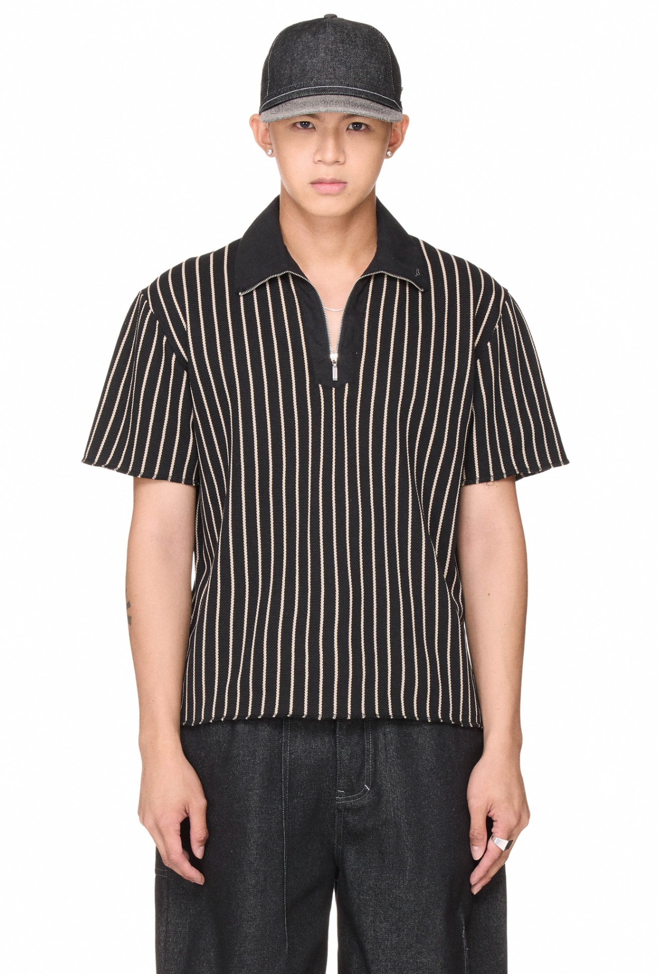 BEUTER® HALF ZIP STRIPED POLO - BLACK