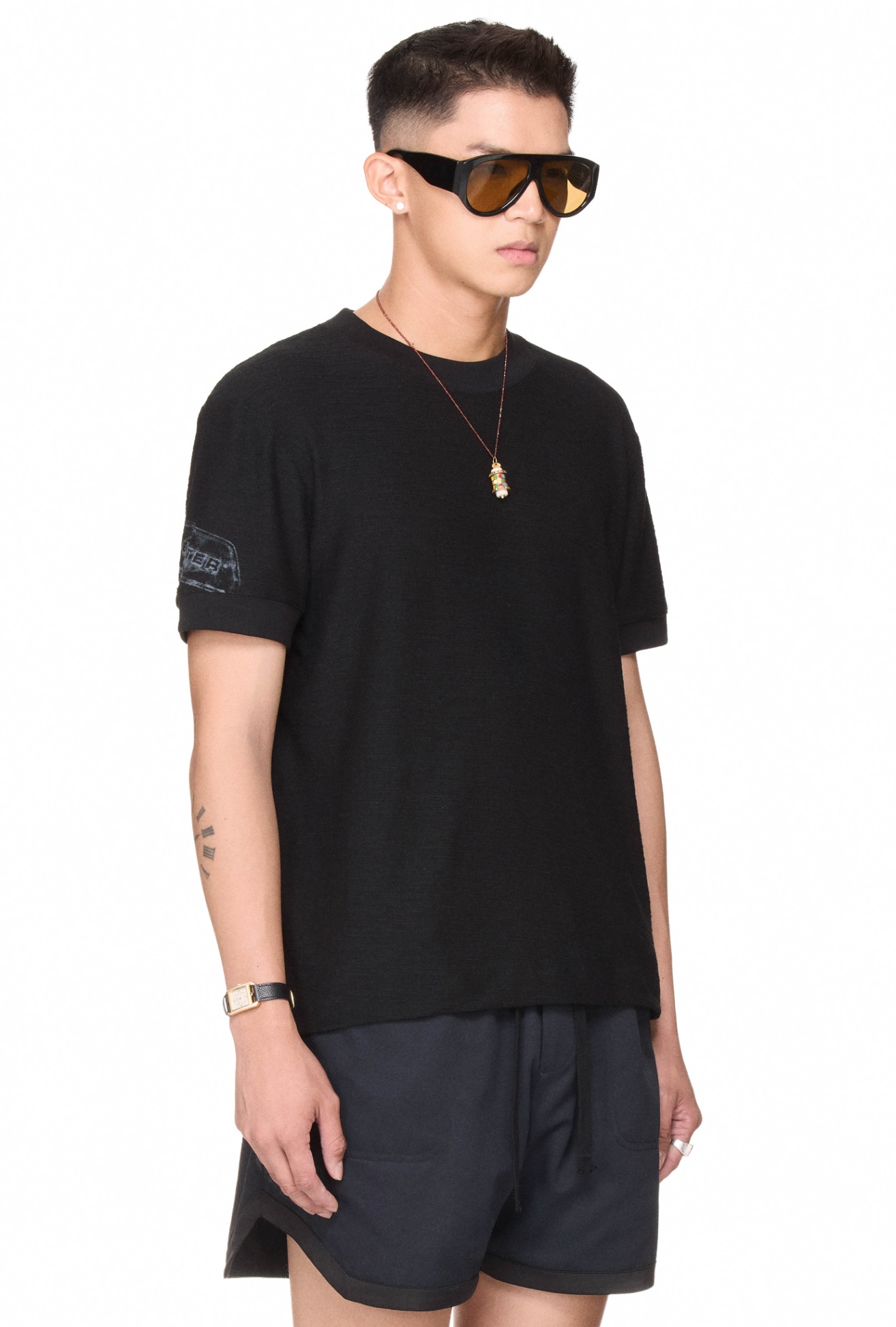 BEUTER® RELAXED SUITE SHORTS - BLACK
