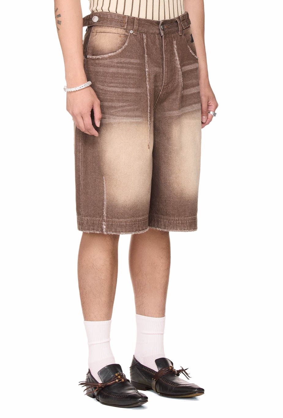 BEUTER® WASHED DENIM SHORTS - BROWN