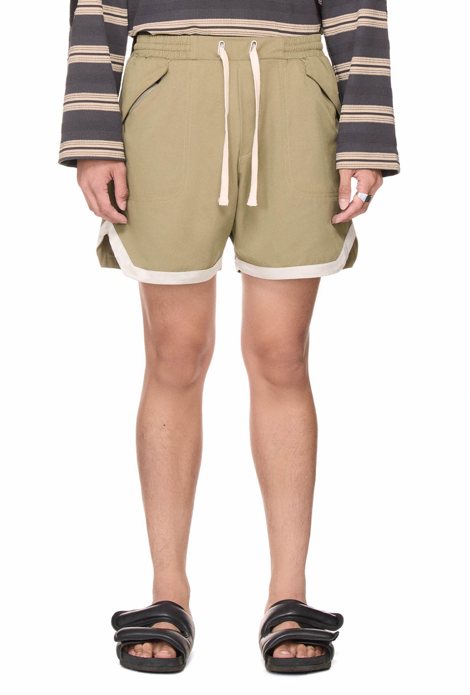 BEUTER® RELAXED SUITE SHORTS - OLIVE
