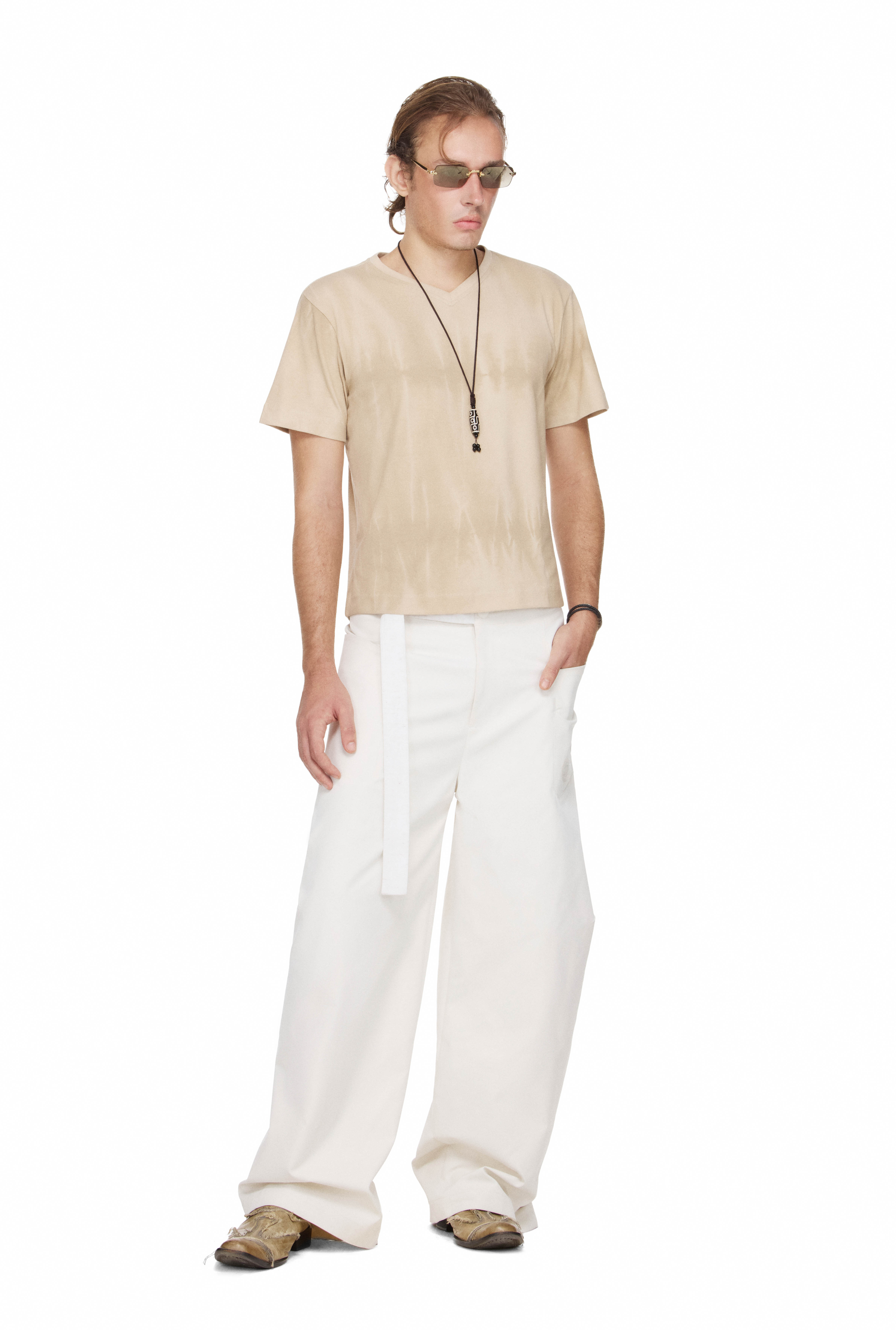 BEUTER® MS CLASSIC V-NECK T-SHIRT - SAND