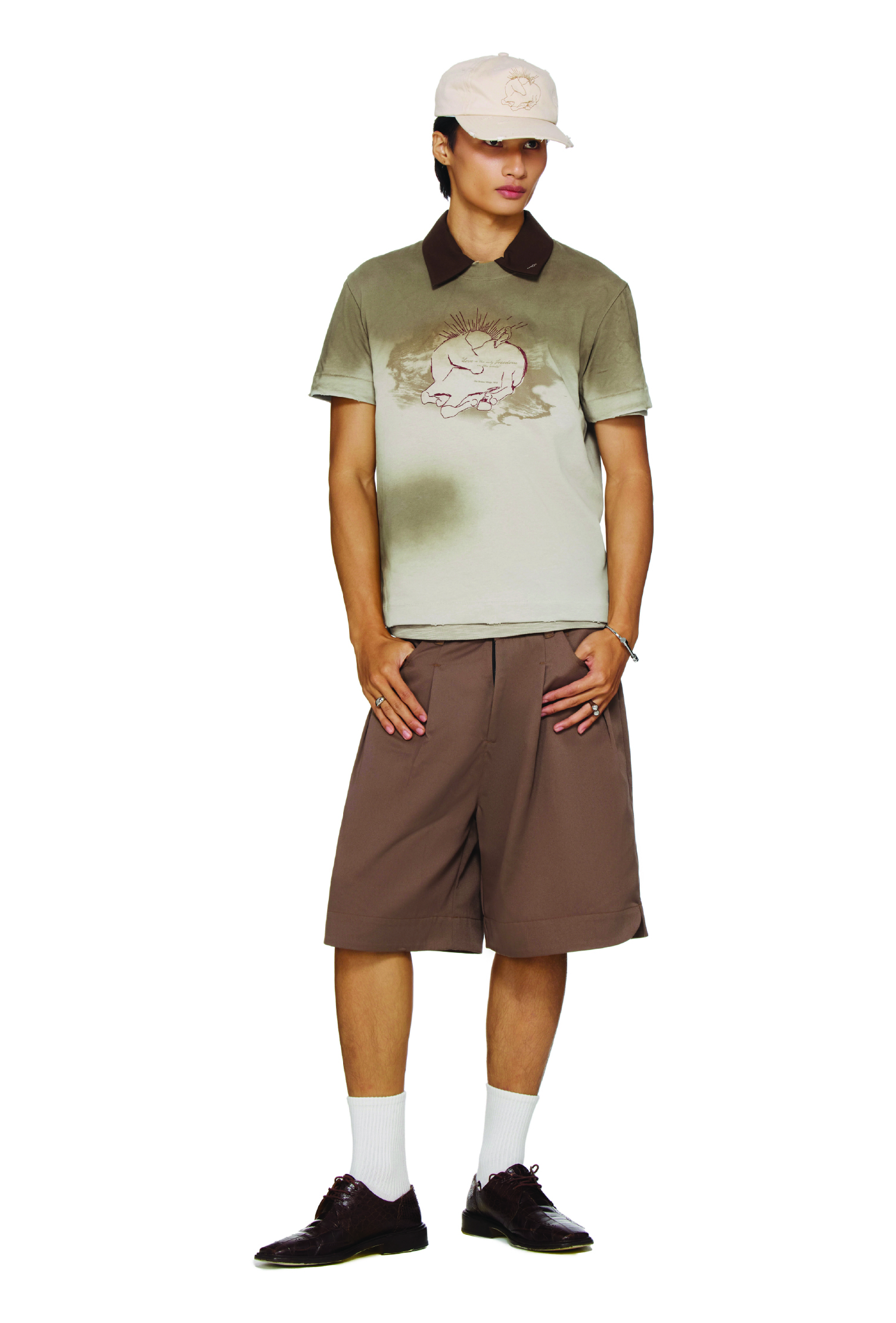 BEUTER® “UNCAGED HEART” SPRAY CLASSIC T-SHIRT - BEIGE