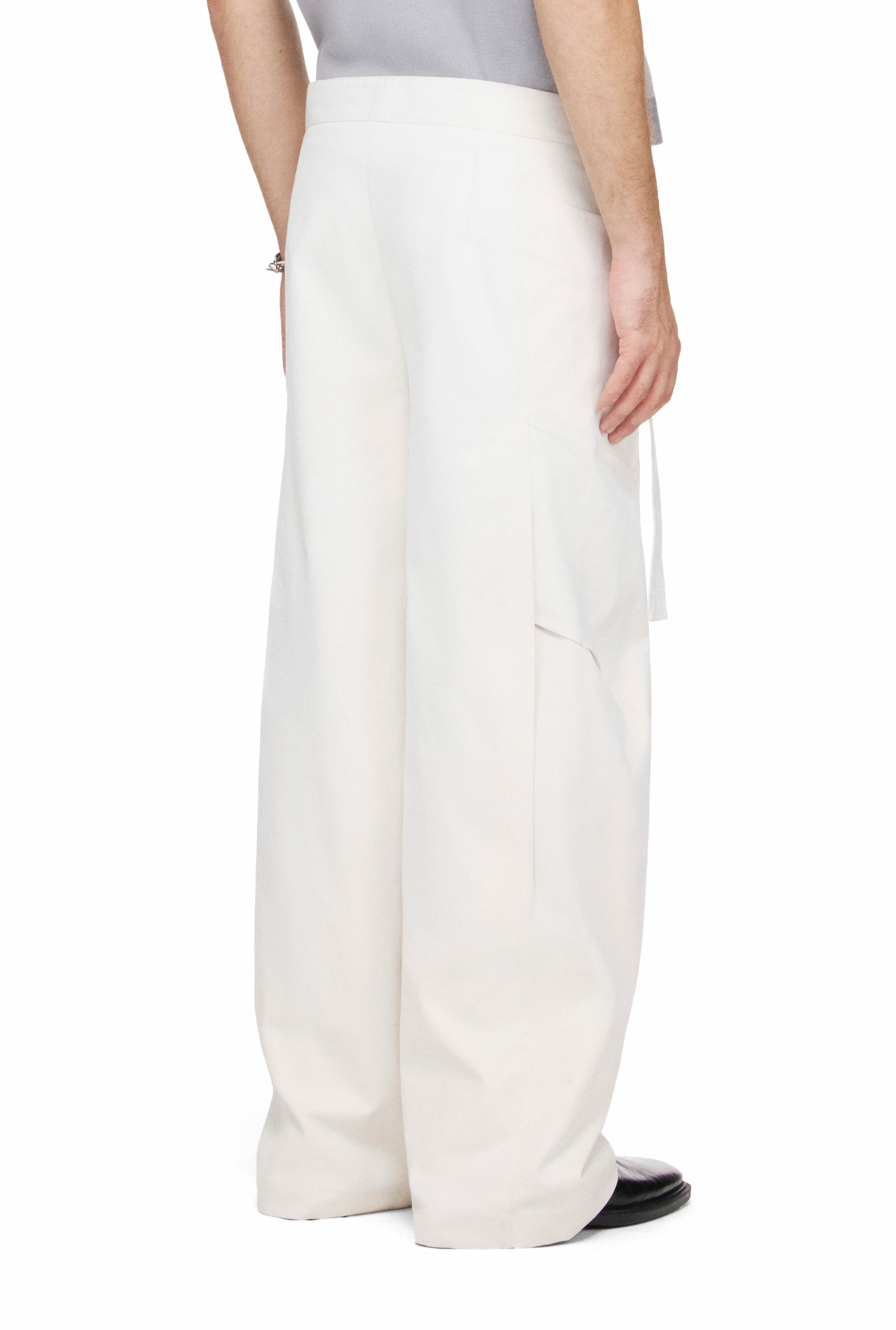 BEUTER® x PALLADIUM WAIST-STRAP PLEATED PANTS - IVORY WHITE