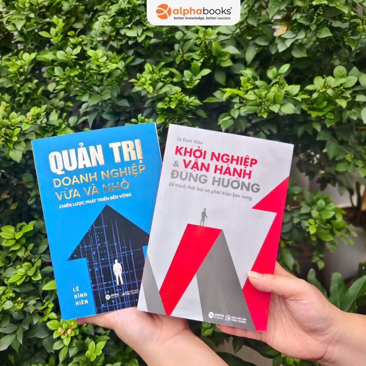Combo 2 Cuốn: Quản Trị Doanh Nghiệp Vừa Và Nhỏ + Khởi Nghiệp Vận Hành Đúng Hướng