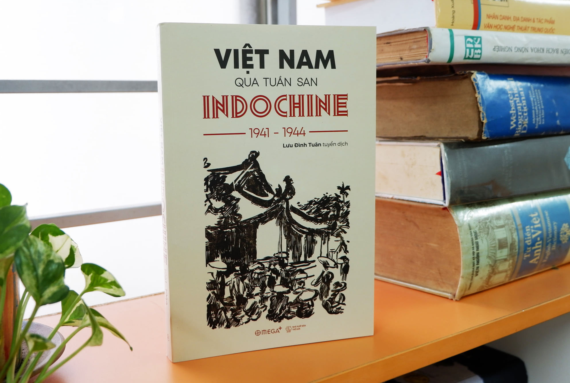 VIỆT NAM QUA TUẦN SAN INDOCHINE 1941-1944