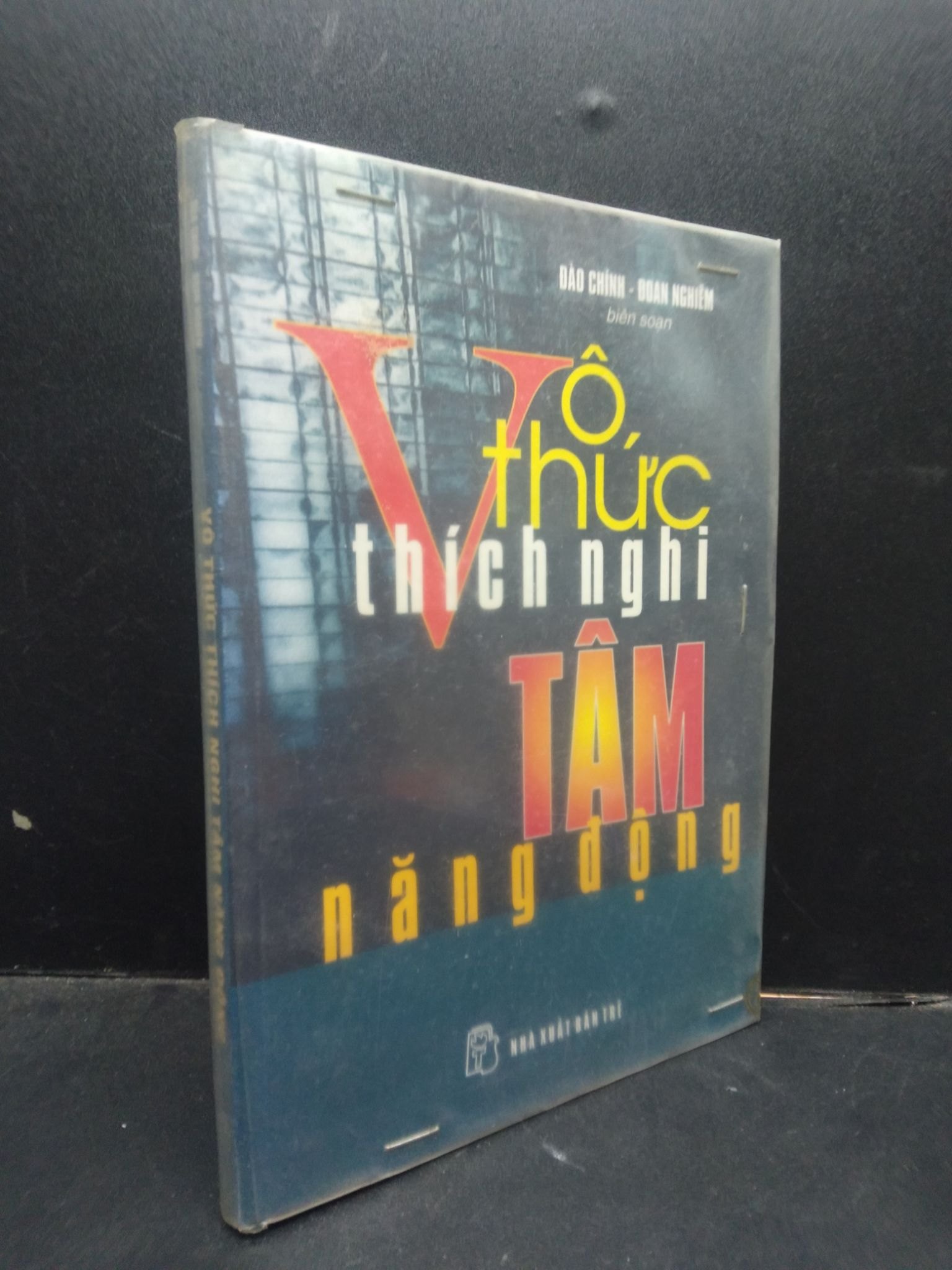 Vô thức thích nghi tâm năng động Đào Chính - Đoan Nghiêm 2008 mới ố có viết HCM1504 khoa học đời sống (NSX)