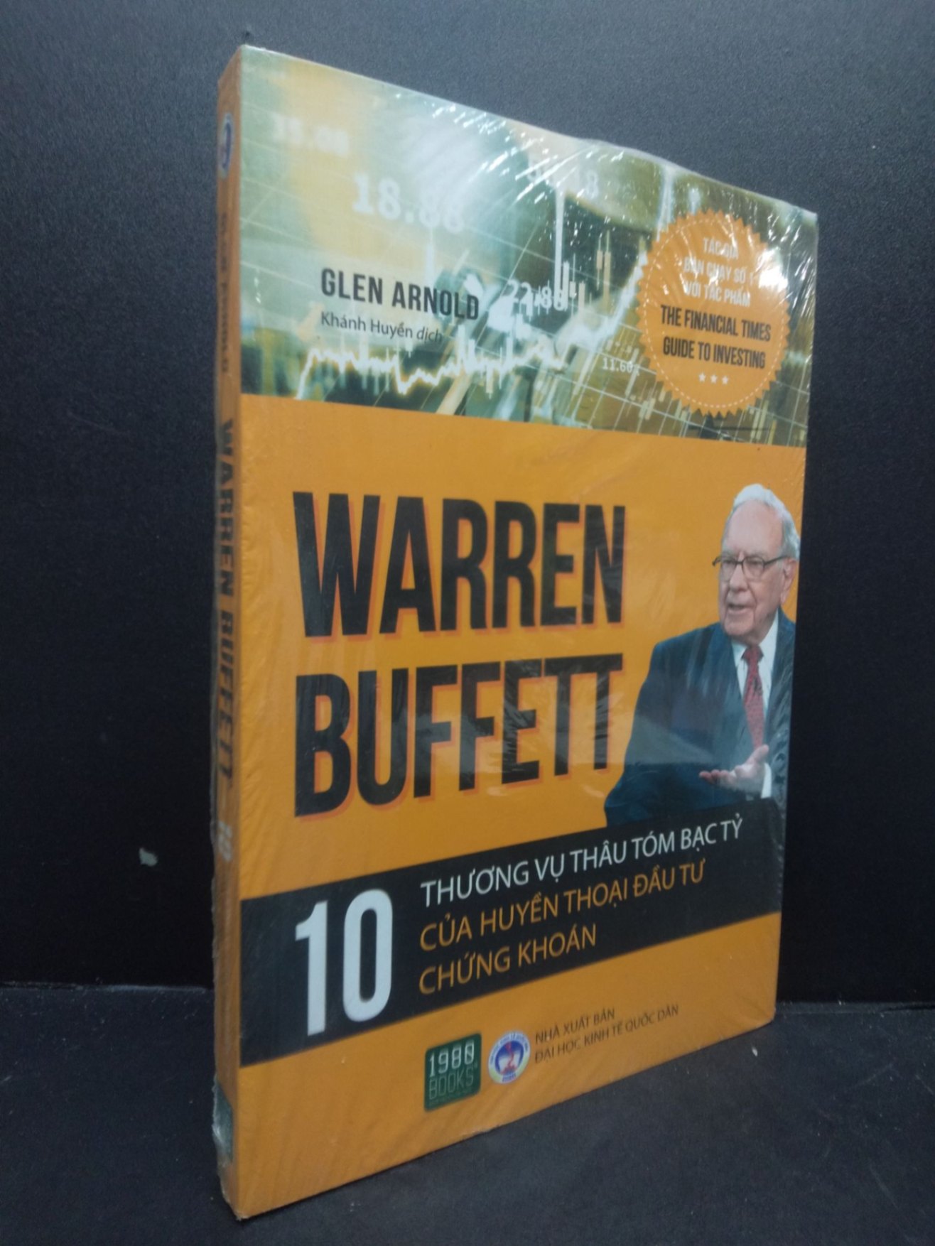 Warren Buffett 10 Thường Vụ Thâu Tóm Bạc Tỷ Của Huyền Thoại Đầu Tư Chứng Khoán mới 90% bẩn nhẹ còn seal HCM2405 Glen Arnold SÁCH KỸ NĂNG (NSX)