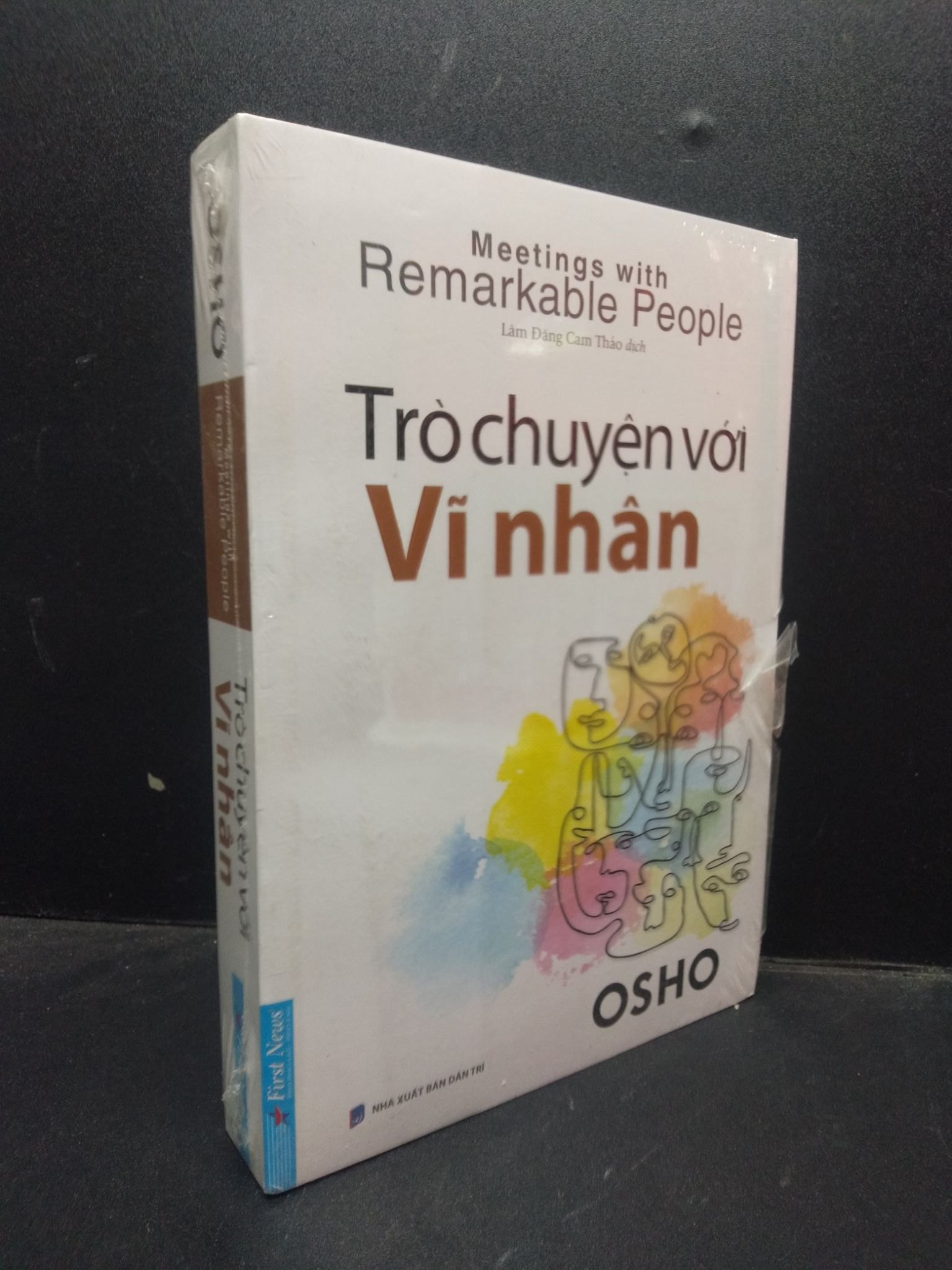 Trò chuyện với vĩ nhân OSHO (có seal) mới 80% ố vàng HCM2503 sách kỹ năng (NSX)