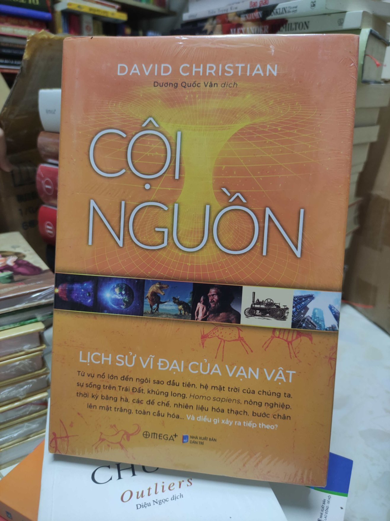 Cội nguồn - lịch sử vĩ đại của vạn vậtHCM01/03