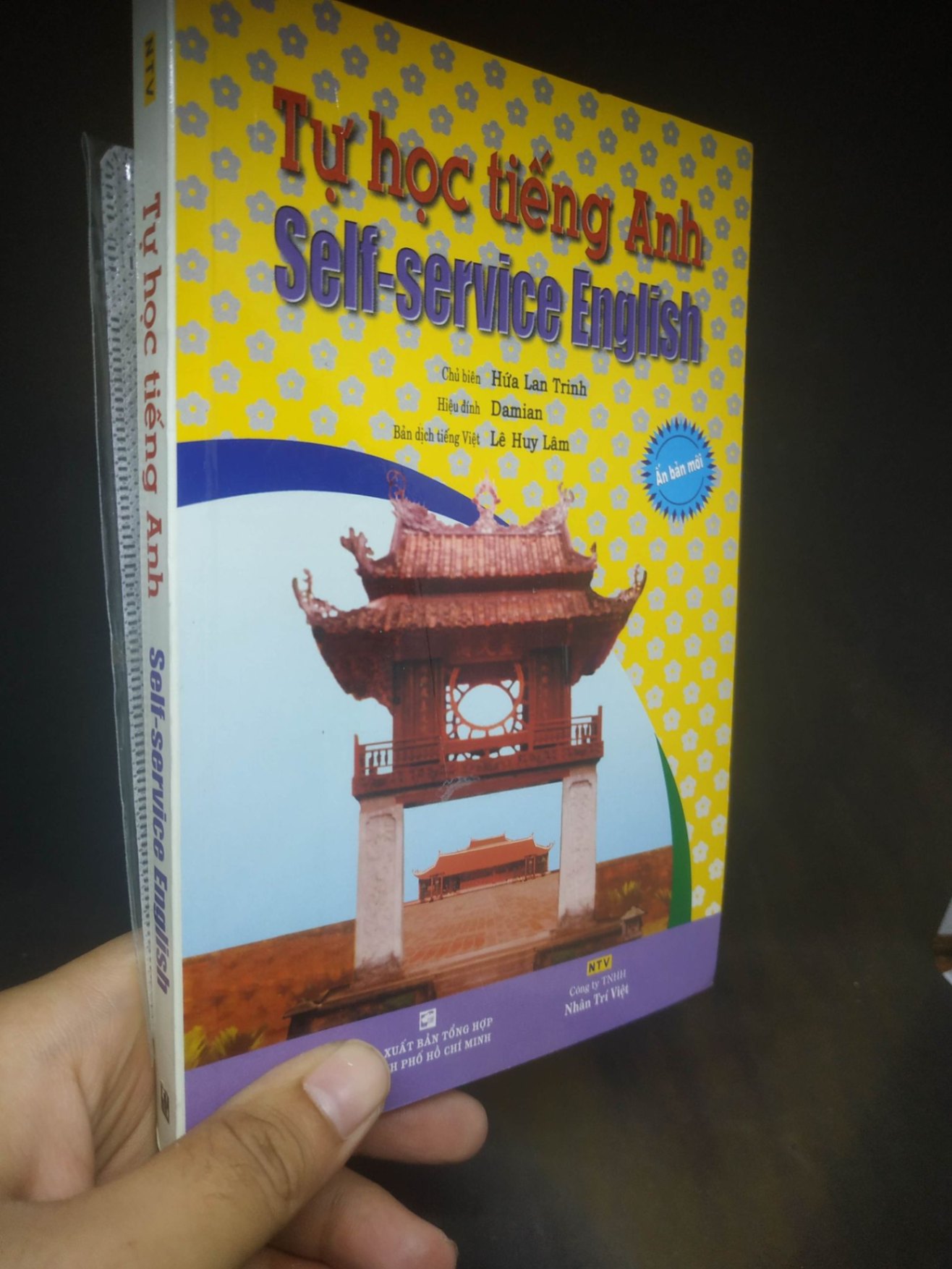 Tự học tiếng Anh mới 90% HCM1303 (NSX)