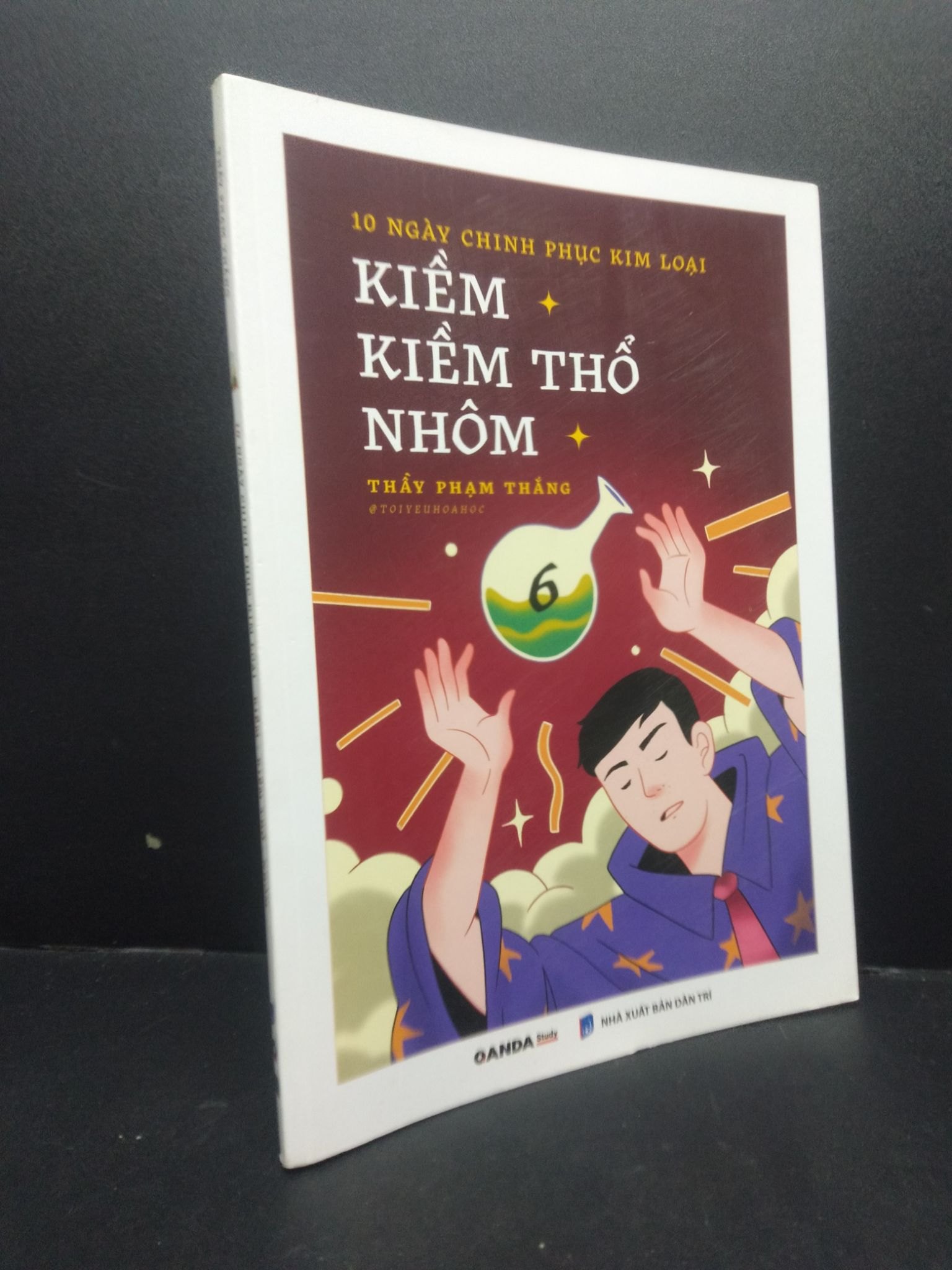 10 ngày chinh phục kim loại kiềm kiềm thổ nhôm tập 6 mới 90% bẩn bìa 2023 HCM2705 Thầy Phạm Thắng SÁCH GIÁO TRÌNH, CHUYÊN MÔN