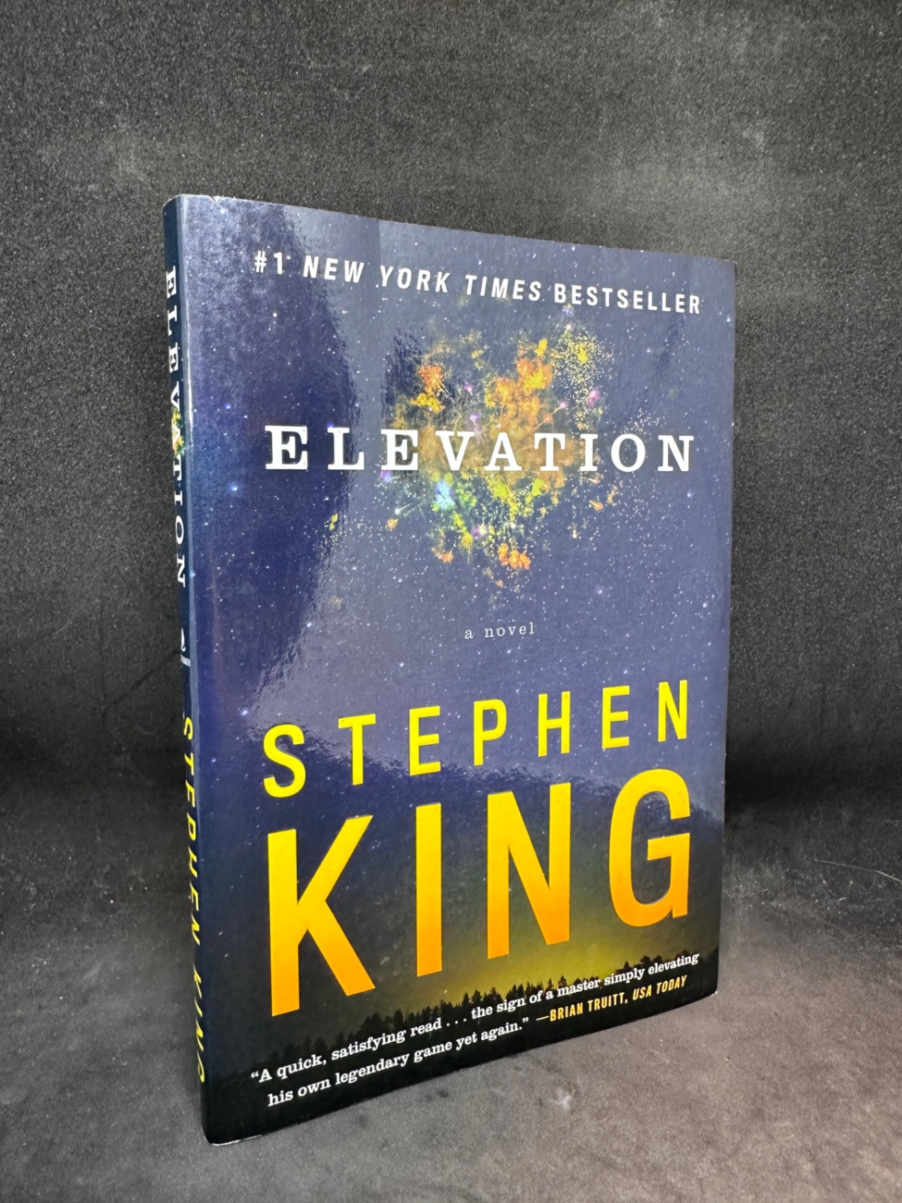 Elevation- Stephen King New 90% SBM1705