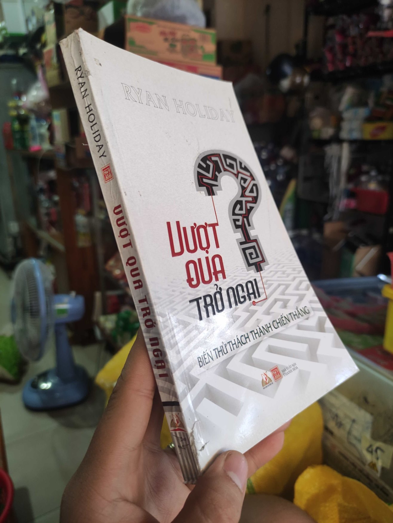 Vượt qua trở ngại