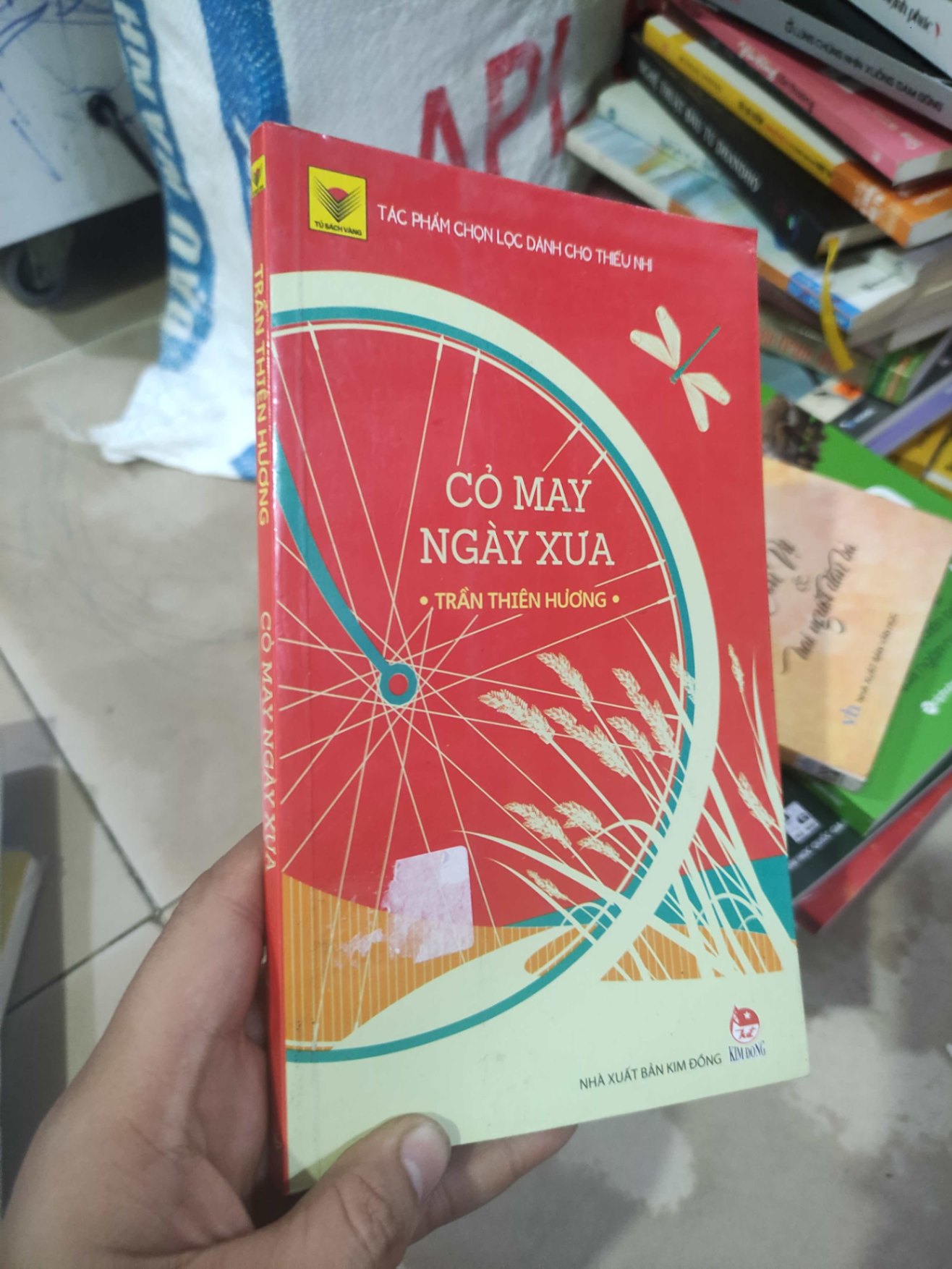 Cỏ may ngày xưaHCM01/03 (NSX)
