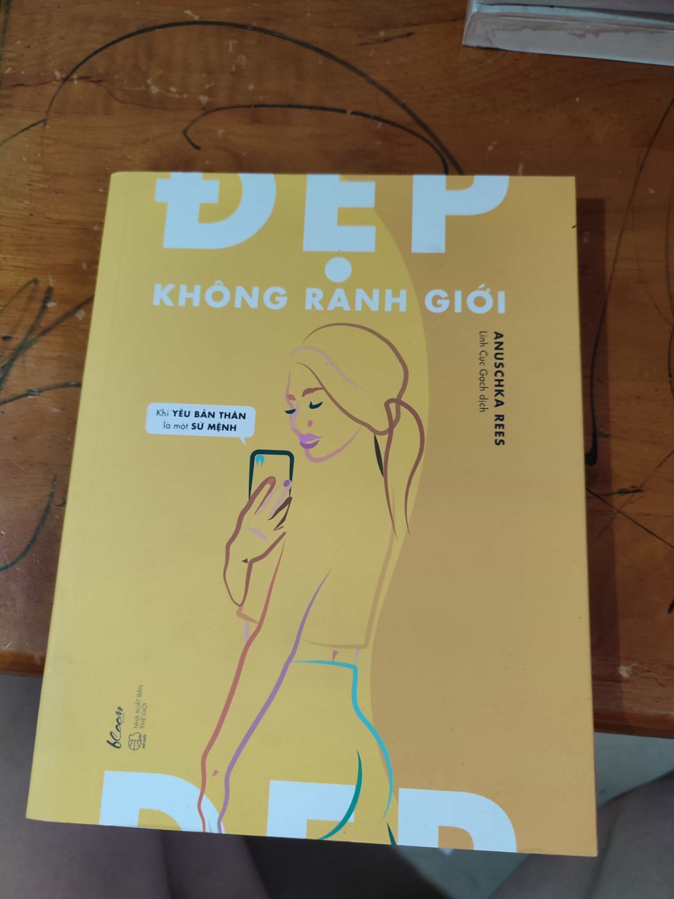 Đẹp không ranh giớiHCM01/03 (NSX)