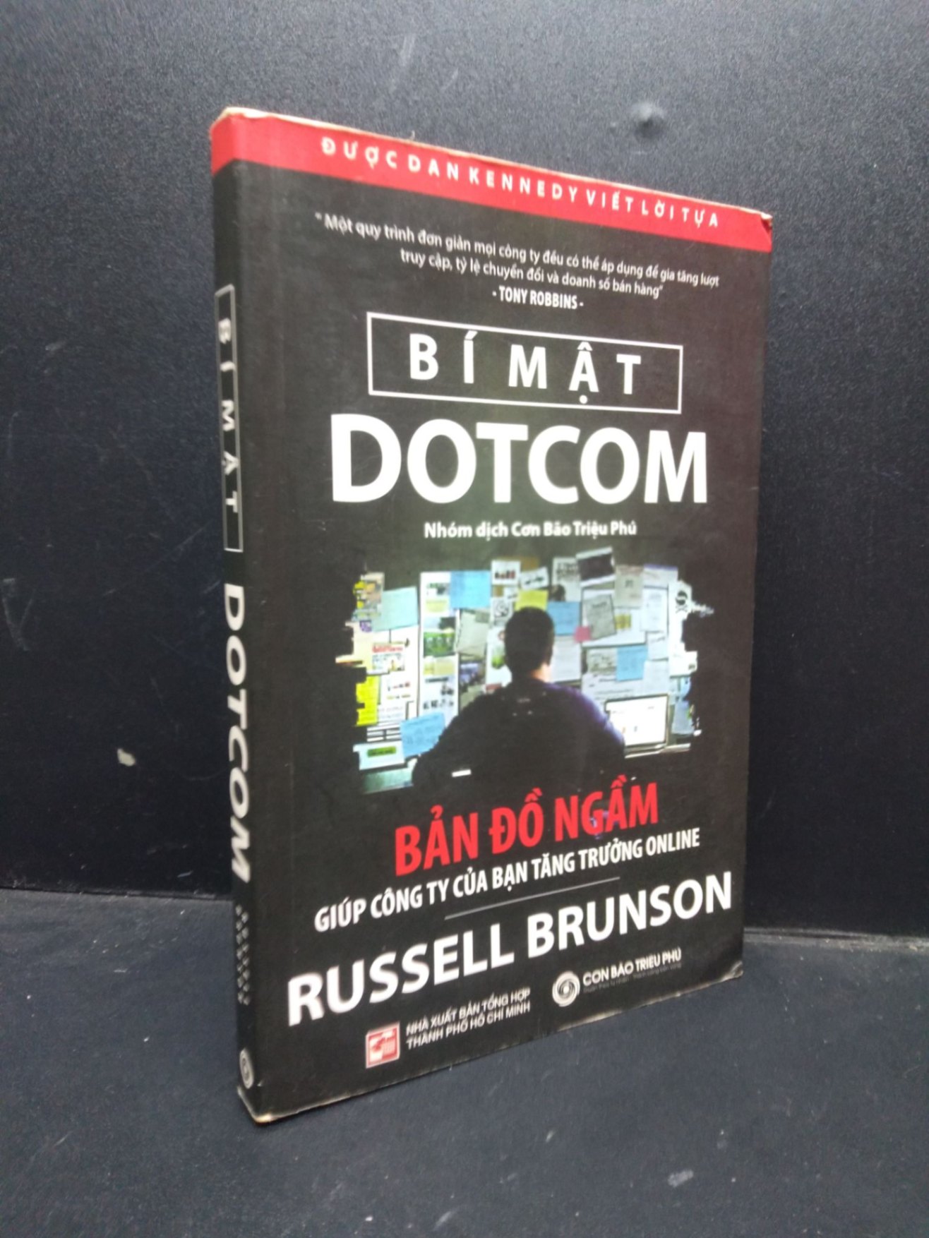 Bí mật dotcom Russell Brunson 2016 mới 80% ố vàng bẩn nhẹ HCM2503 tài chính marketing (NSX)