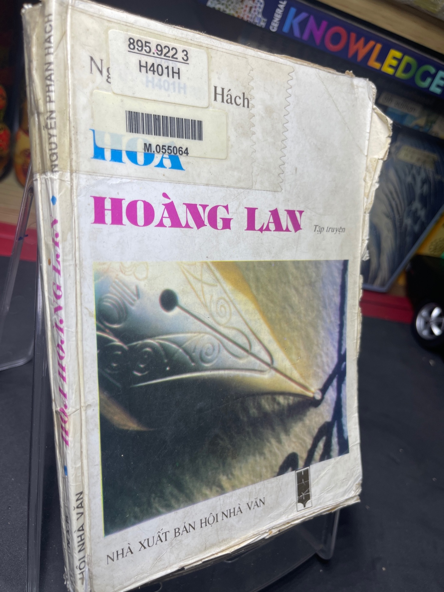 Hoa hoàng lan 1995 mới 50% ố vàng bụng xấu Nguyễn Phan Hách HPB0906 SÁCH VĂN HỌC (NSX)
