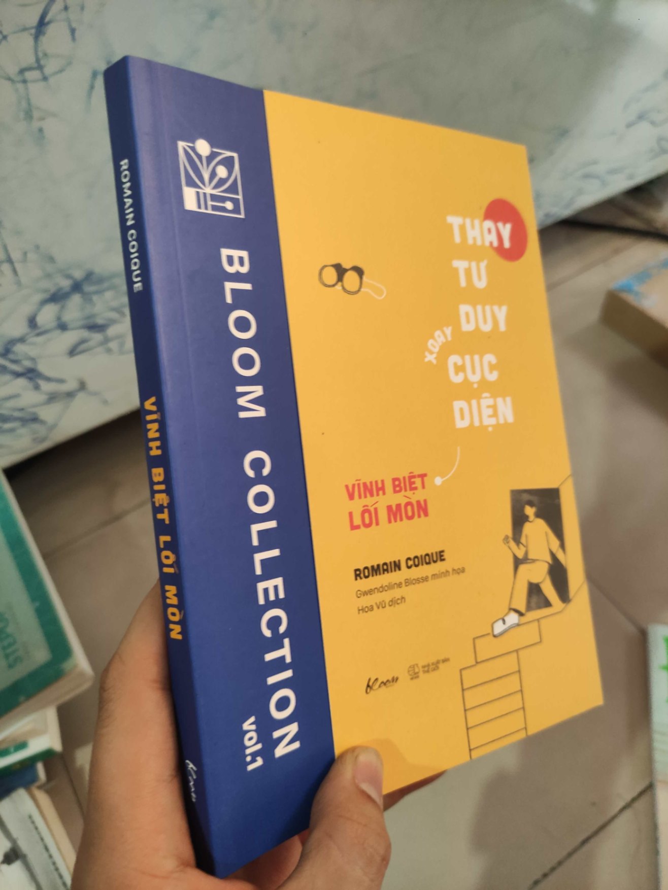 Thầy tư duy xoay cục diện