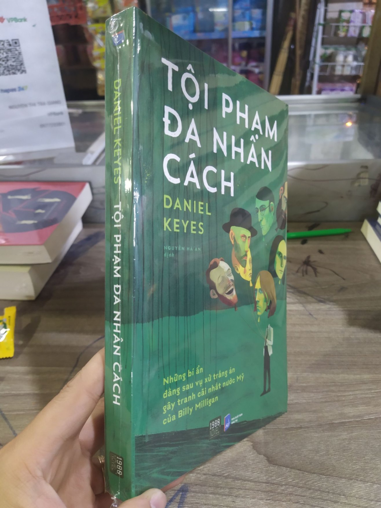 Tội phạm đa nhân cách mới 100% HCM0504