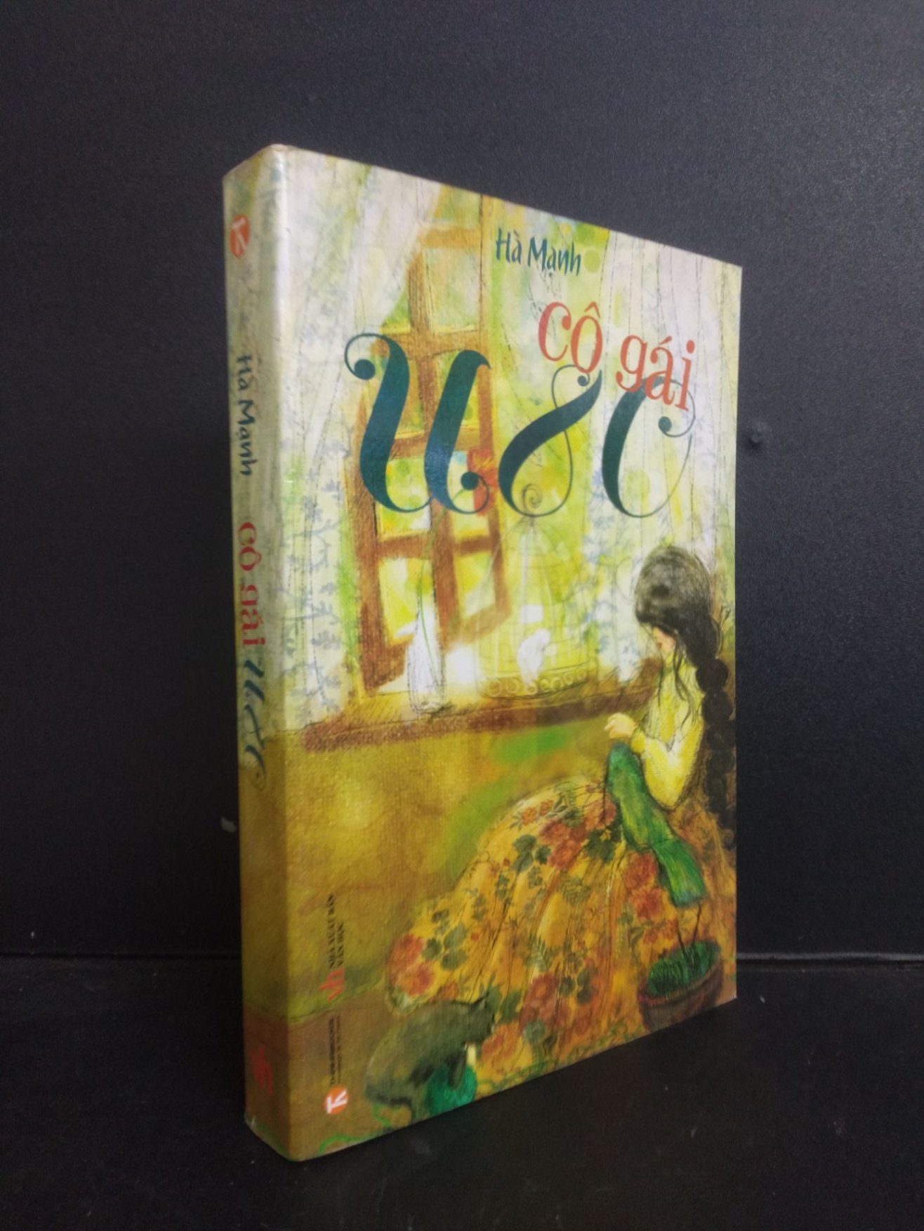 Cô gái U80 Hà Mạnh 2013 Mới 80% ố bẩn nhẹ SBMQ7-0309