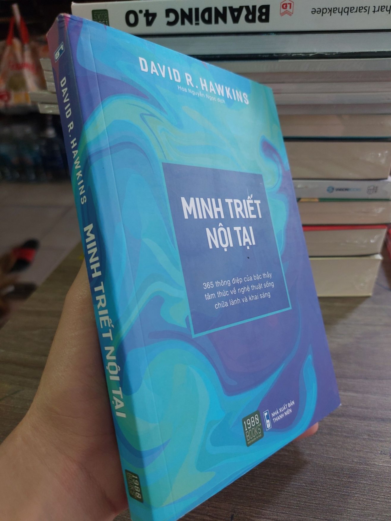 Minh Triết Nội tại mới 95% HCM0504 (NSX)