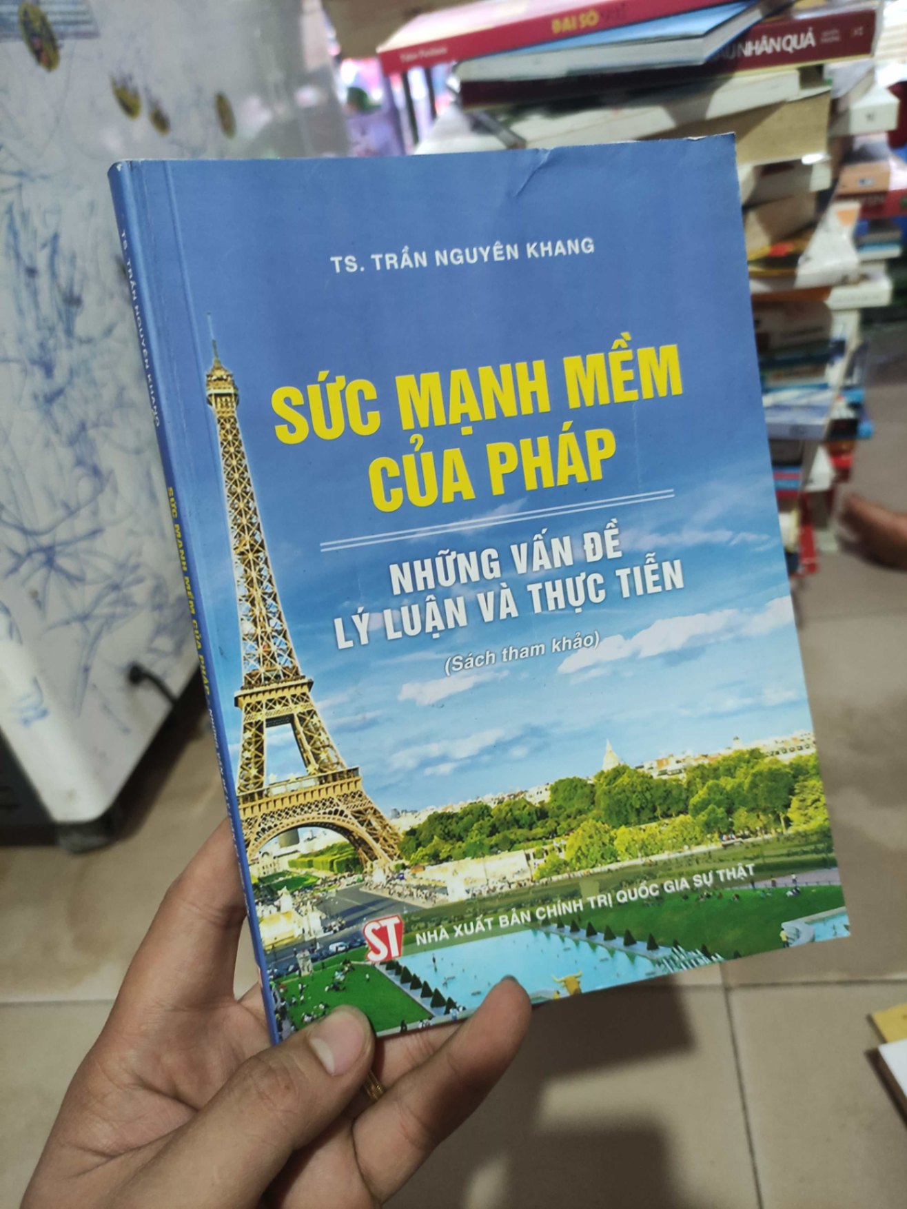 Sức mạnh mềm của phápHCM01/03 (NSX)