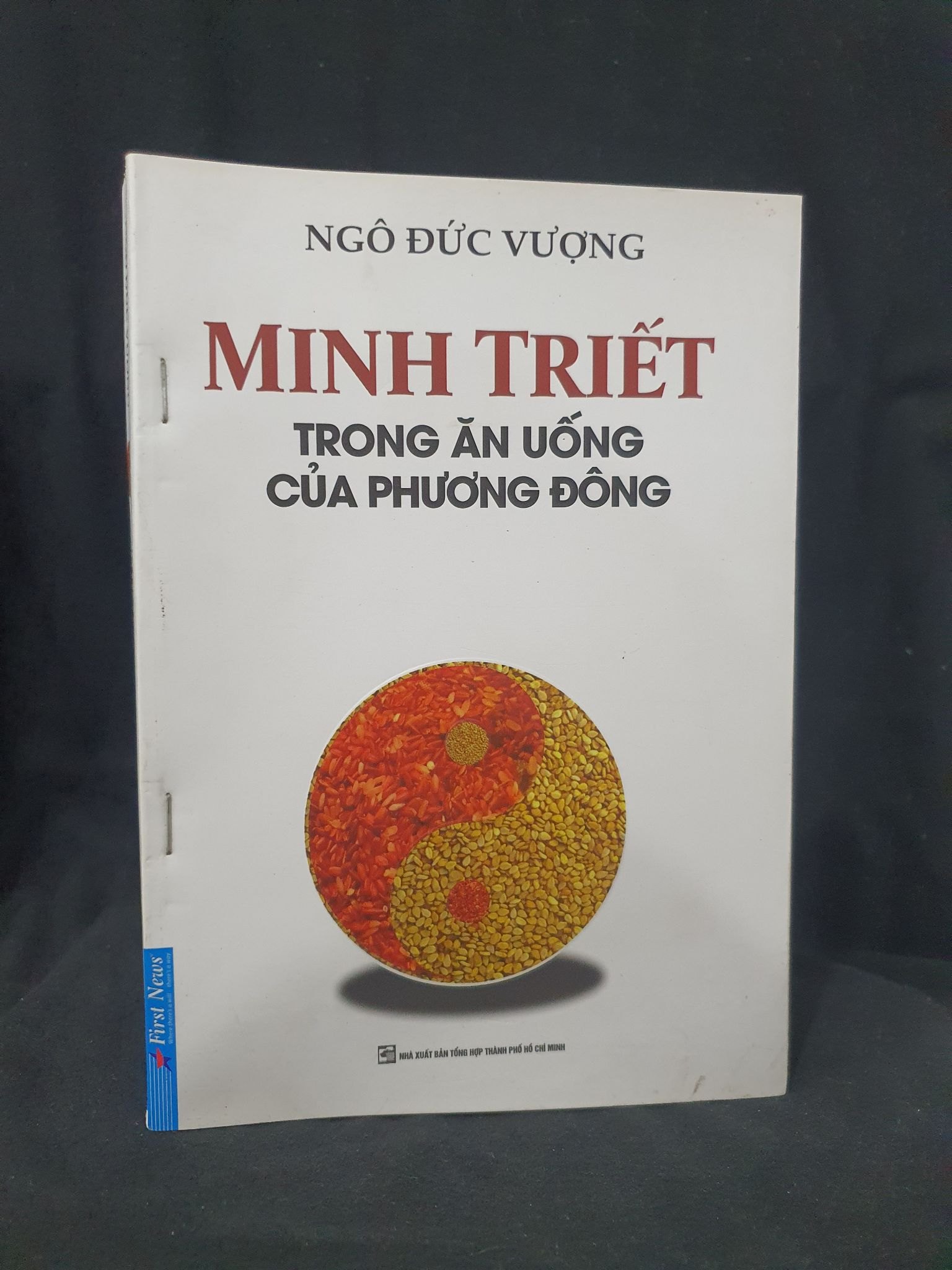 Minh Triết trong ăn uống phương Đông mới 80% ghim bìa 2023 -HCM205 Ngô Đức Vượng SÁCH KỸ NĂNG (NSX)