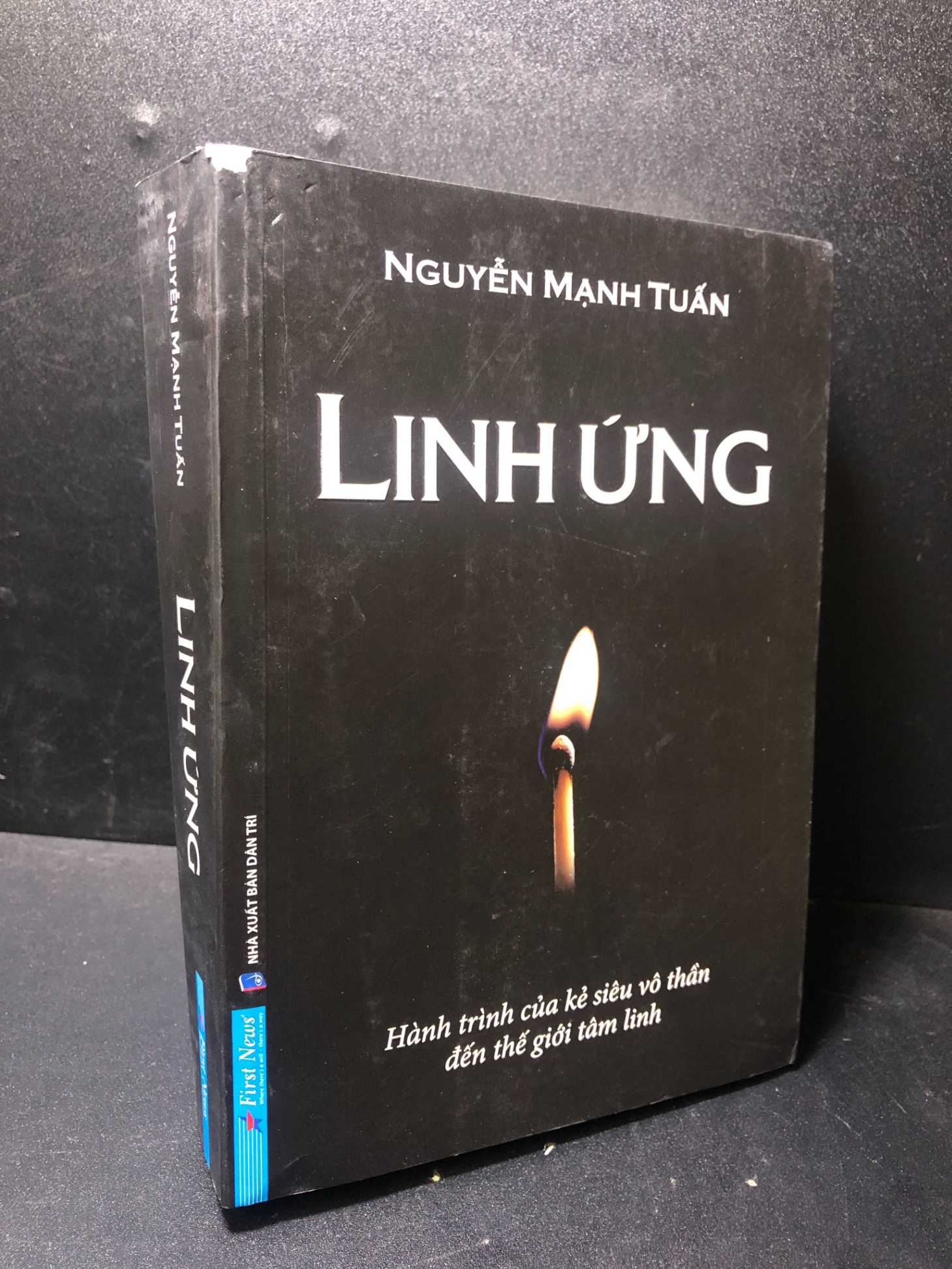 Linh ứng Nguyễn Mạnh Tuấn 2021 mới 80% rách nhẹ góc bìa HCM2511