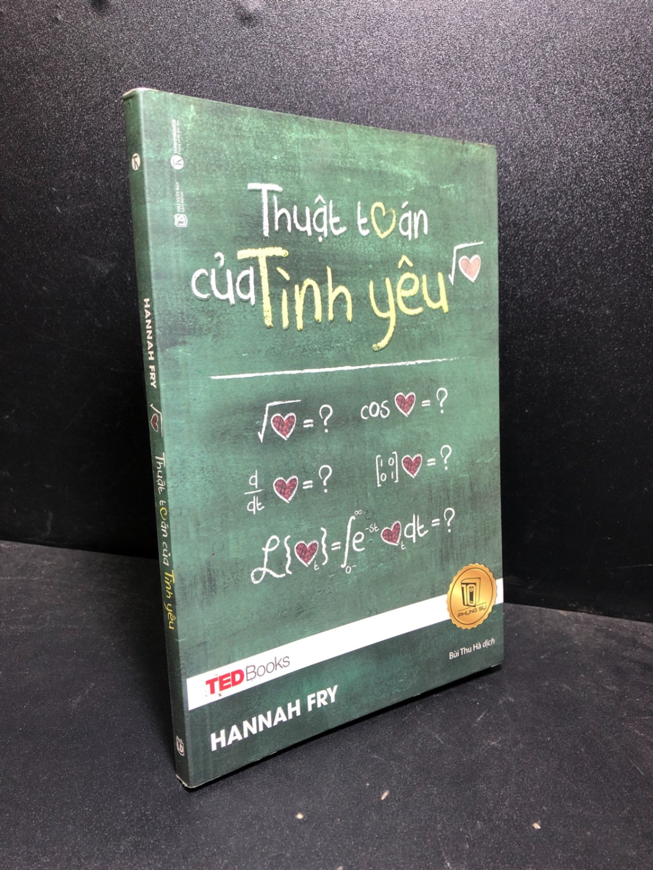 Thuật toán của tình yêu 2017 Hannah Fry mới 85% ố nhẹ (khoa học tâm lý) HCM3012 (NSX)