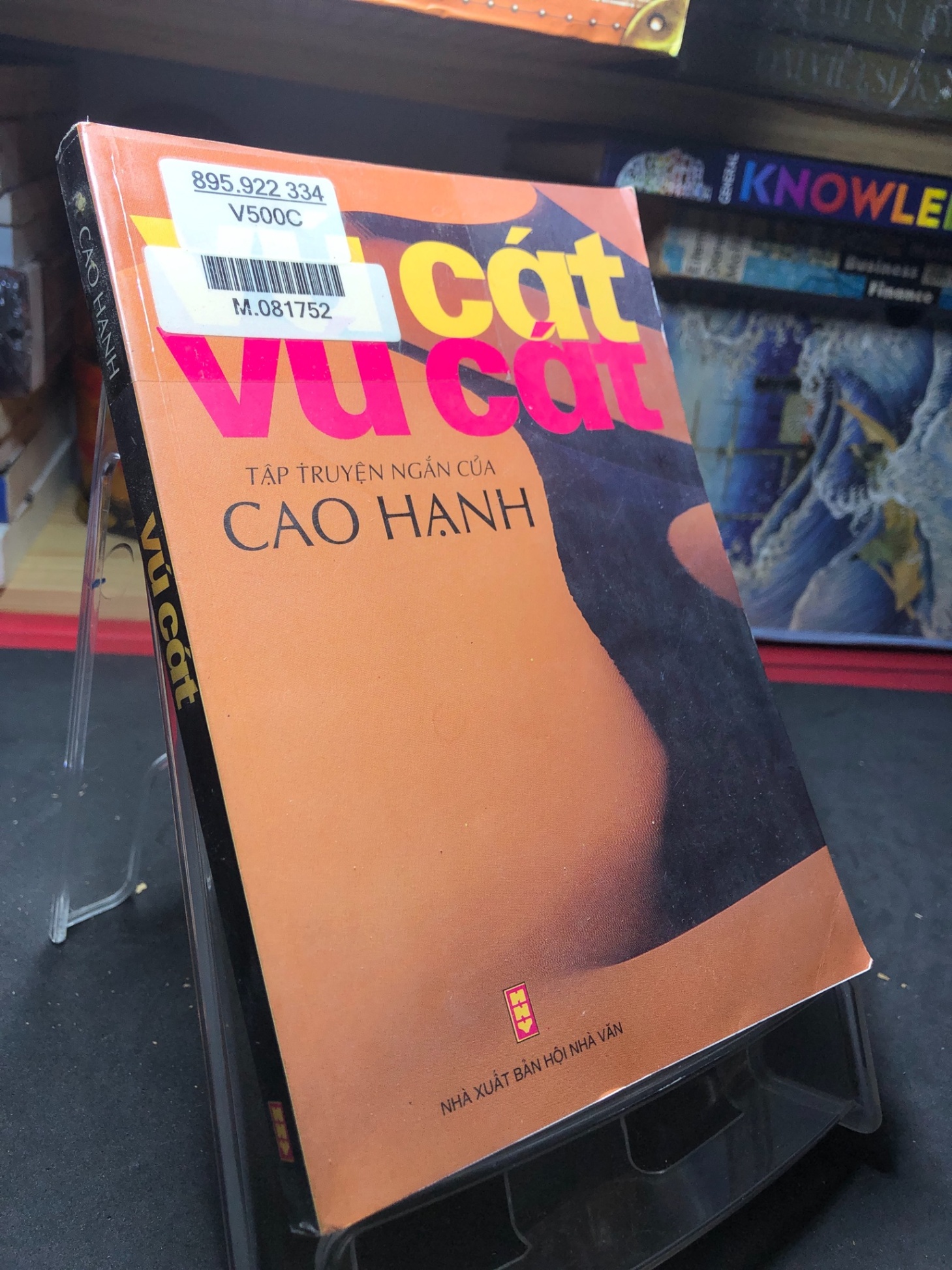 Vú cát 2007 mới 70% ố bẩn nhẹ Cao Hạnh HPB0906 SÁCH VĂN HỌC (NSX)