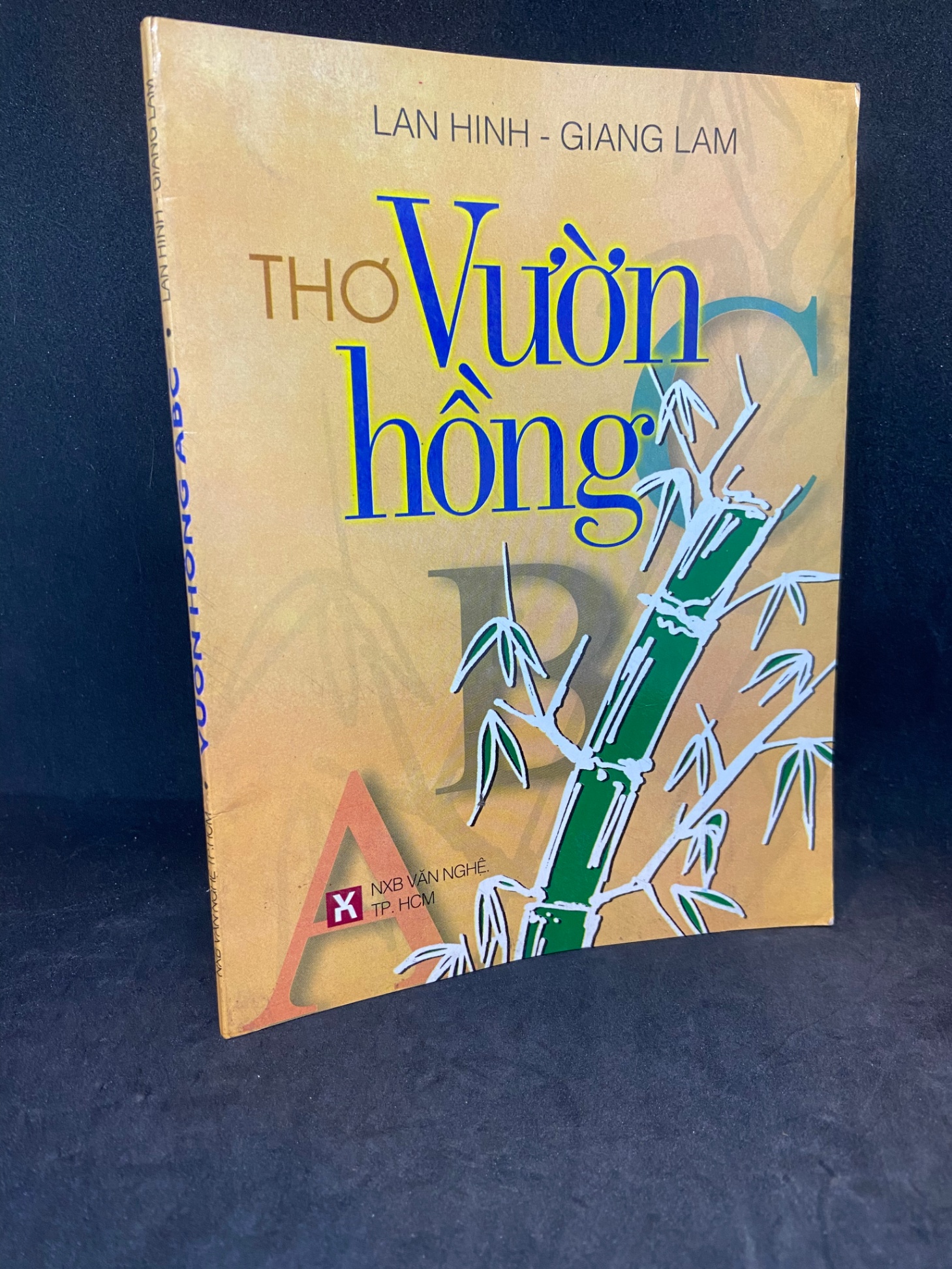 Thơ Vườn Hồng ABC (2000) Lan Hinh Mới 80% SBM1002