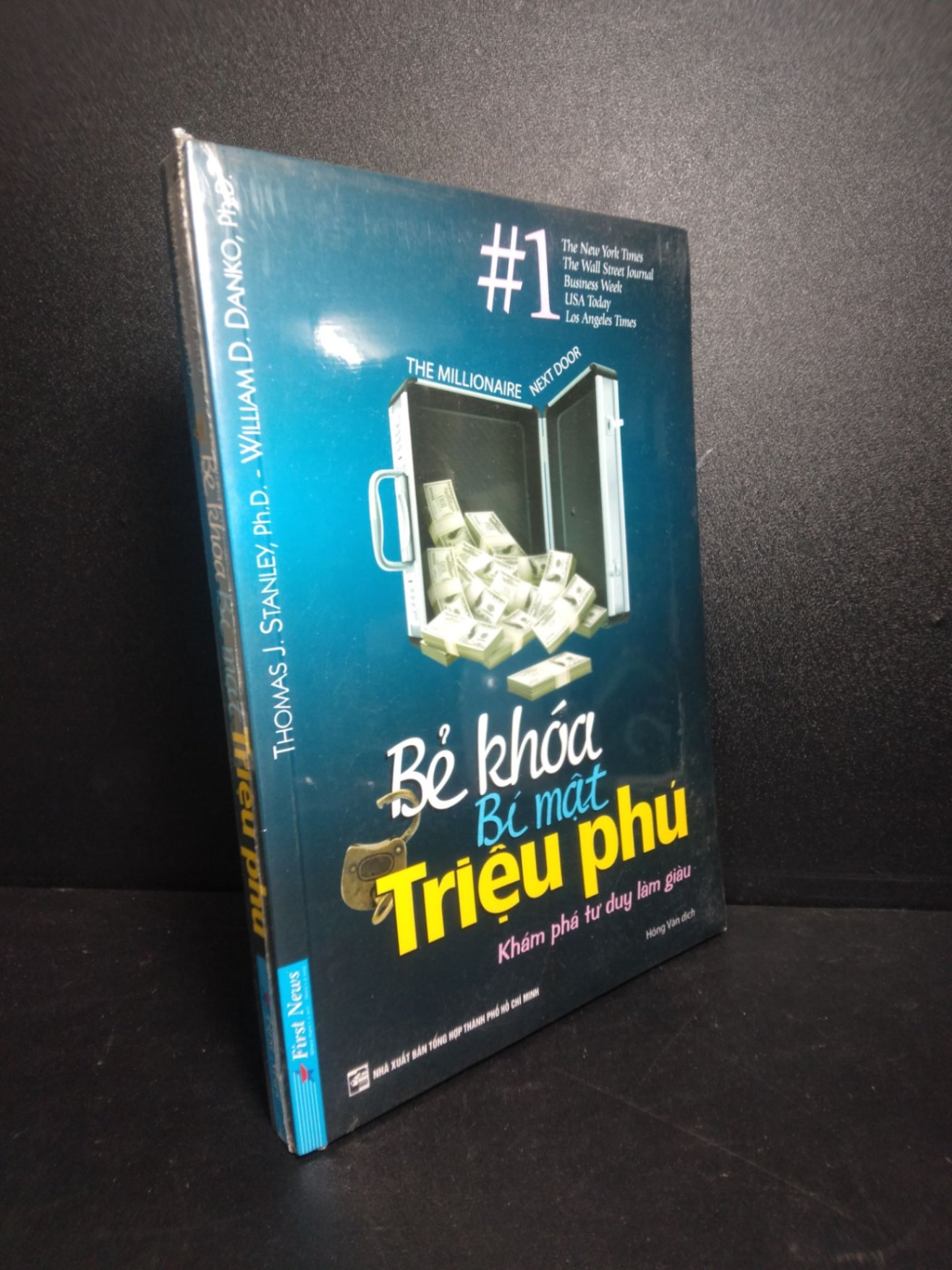 Bẻ Khóa Bí Mật Triệu Phú mới 80% ố nhẹ HCM0810 (NSX)