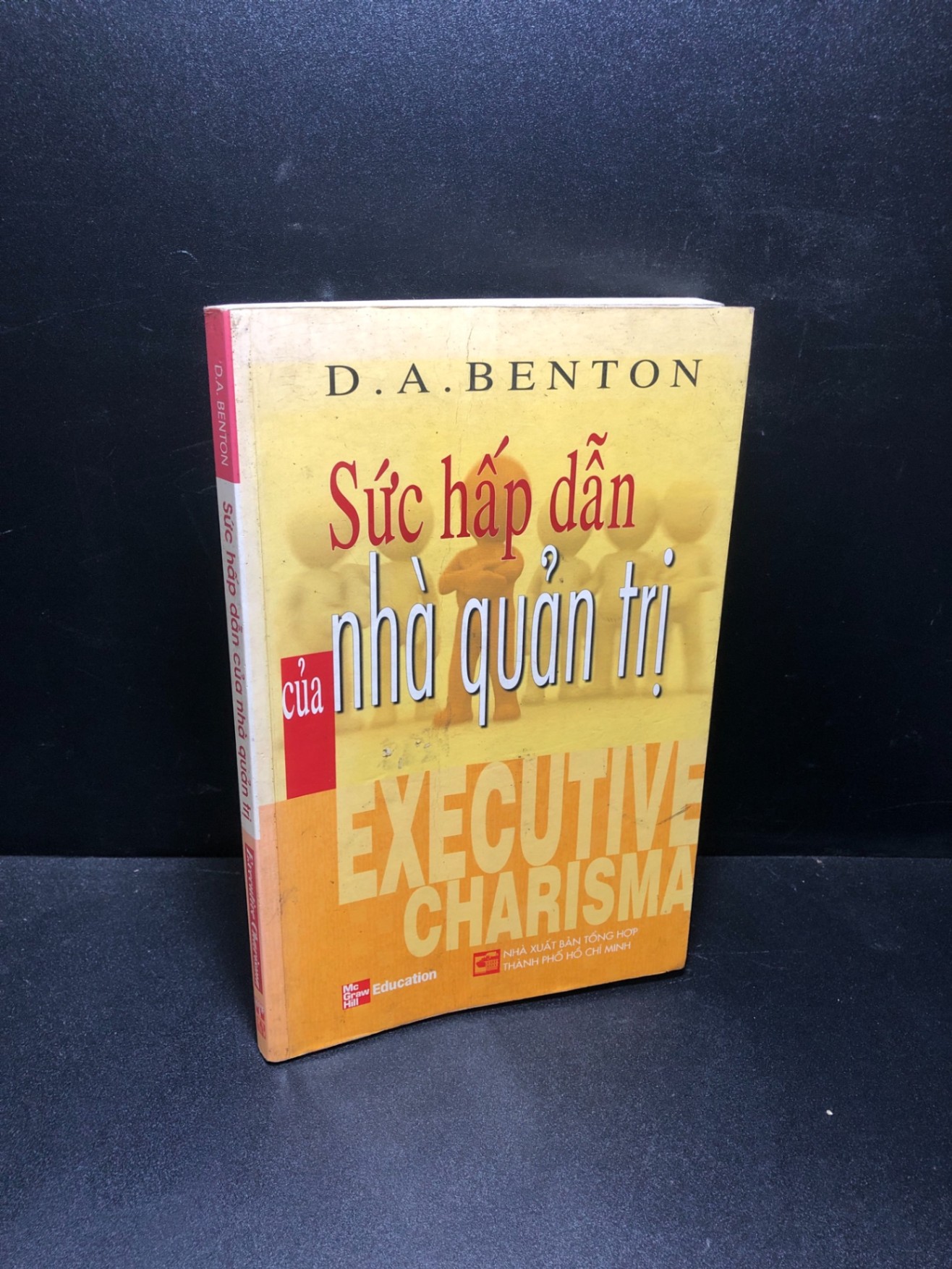 Sức hấp dẫn của nhà quản trị D.A Benton 2008 mới 70% bẩn, gãy bìa, ố HCM0611