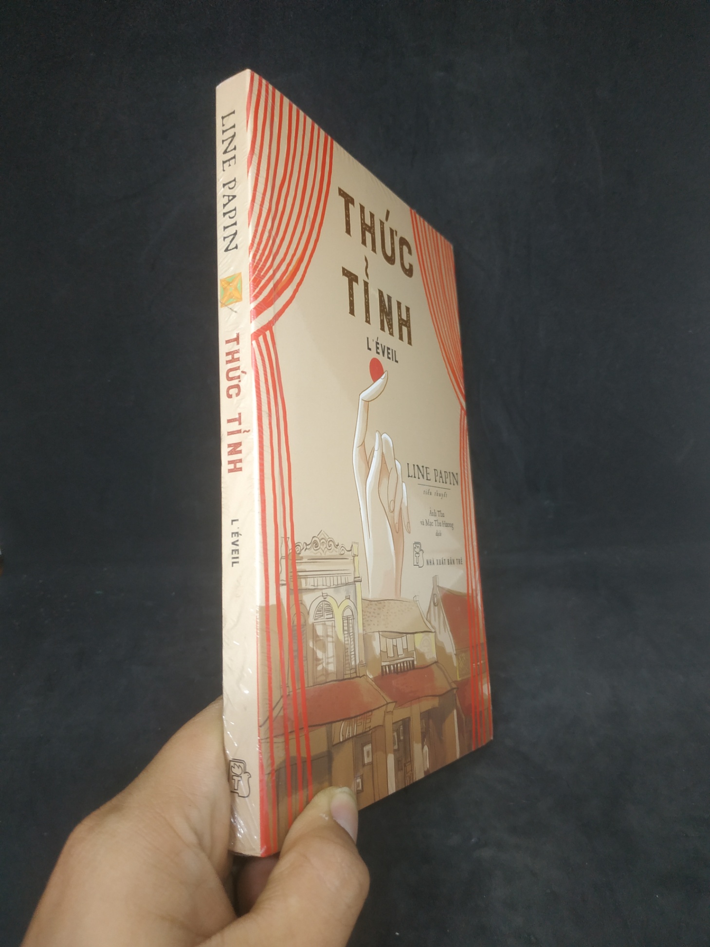 Thức tỉnh mới 100% HCM0202