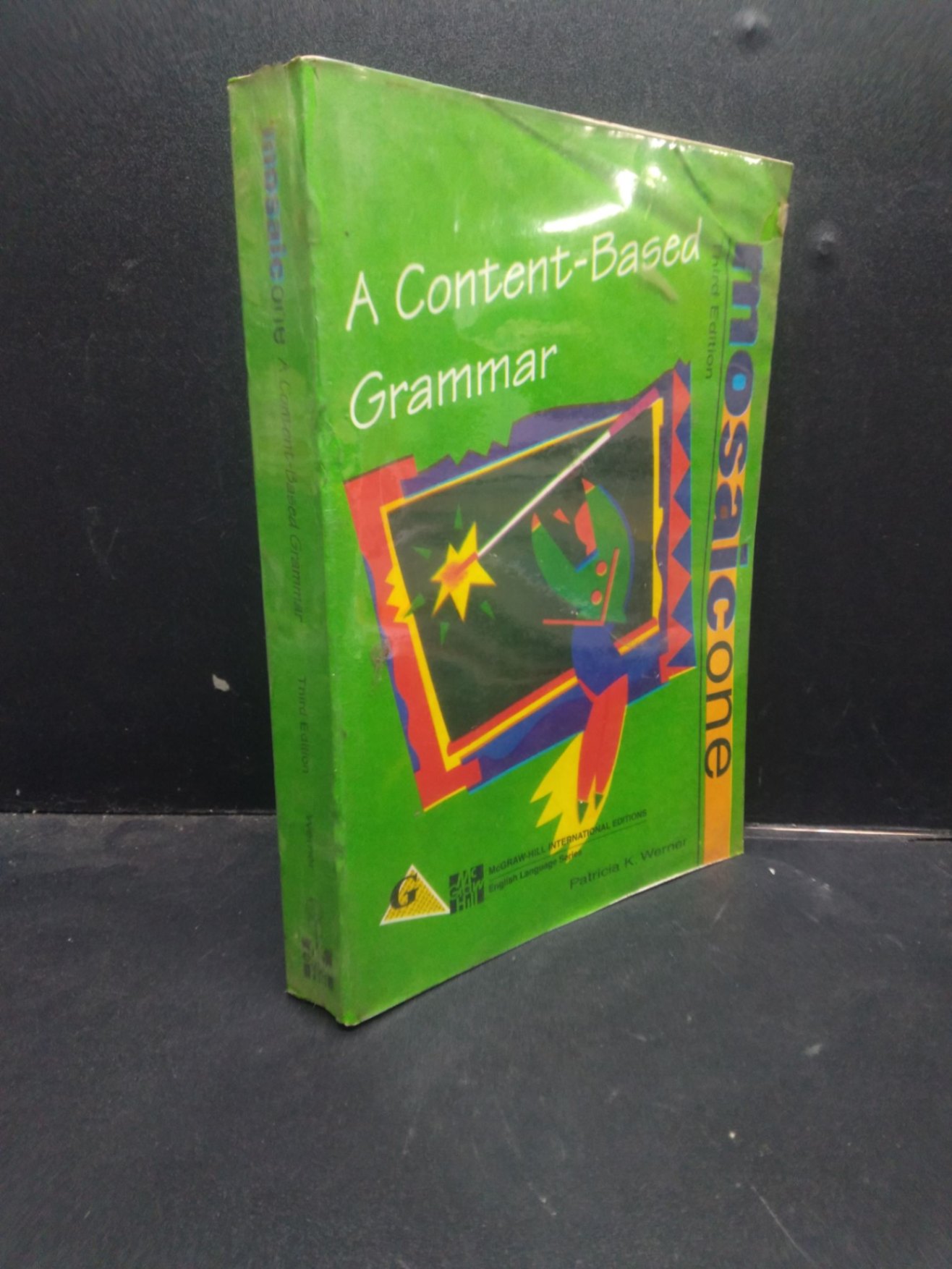 A content based grammar - Mosaic one mới 60% ố vàng có viết HCM2504 ngoại văn