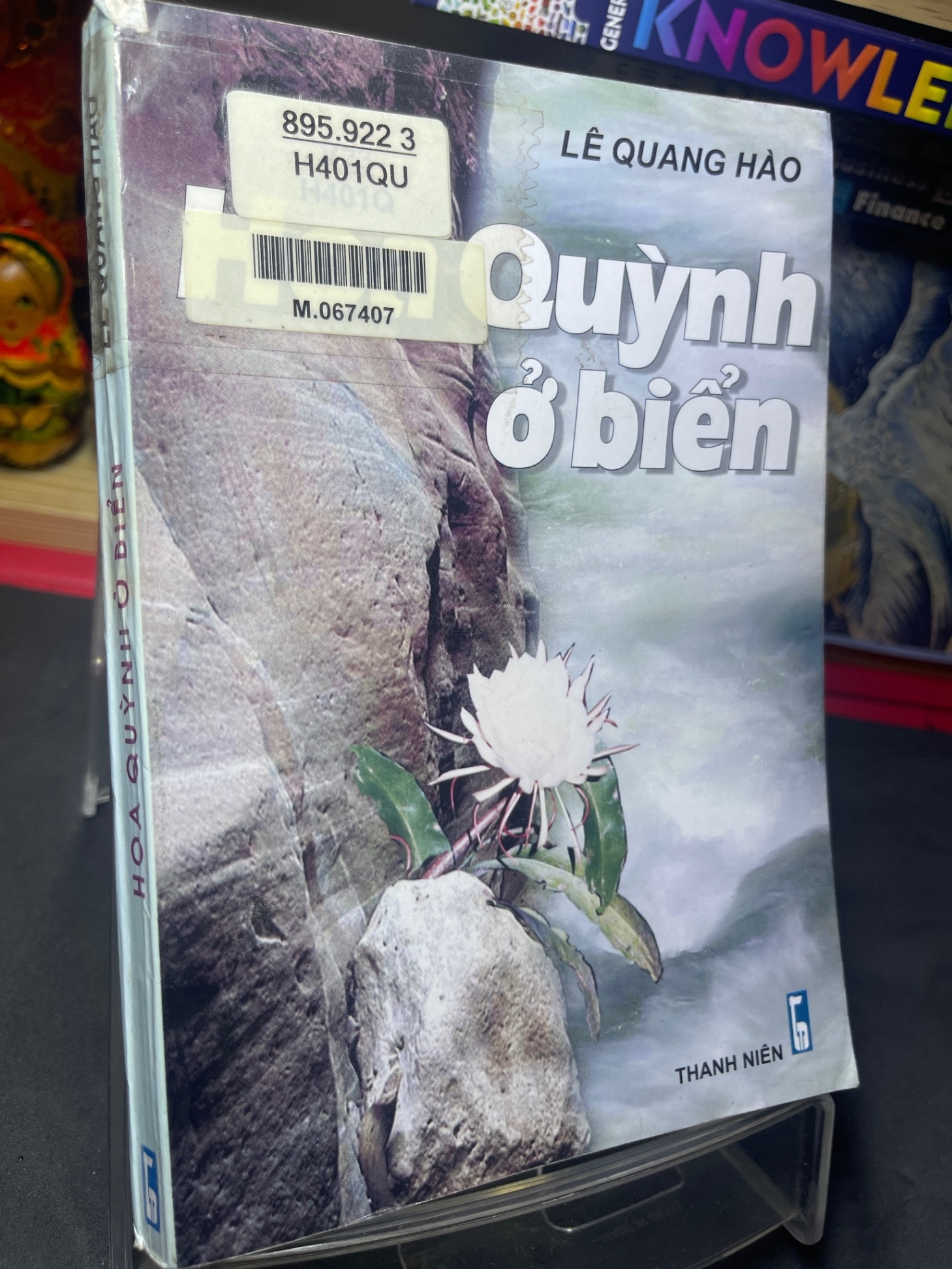 Hoa quỳnh ở biển 2004 mới 70% ố bẩn nhẹ Lê Quang Hào HPB0906 SÁCH VĂN HỌC (NSX)