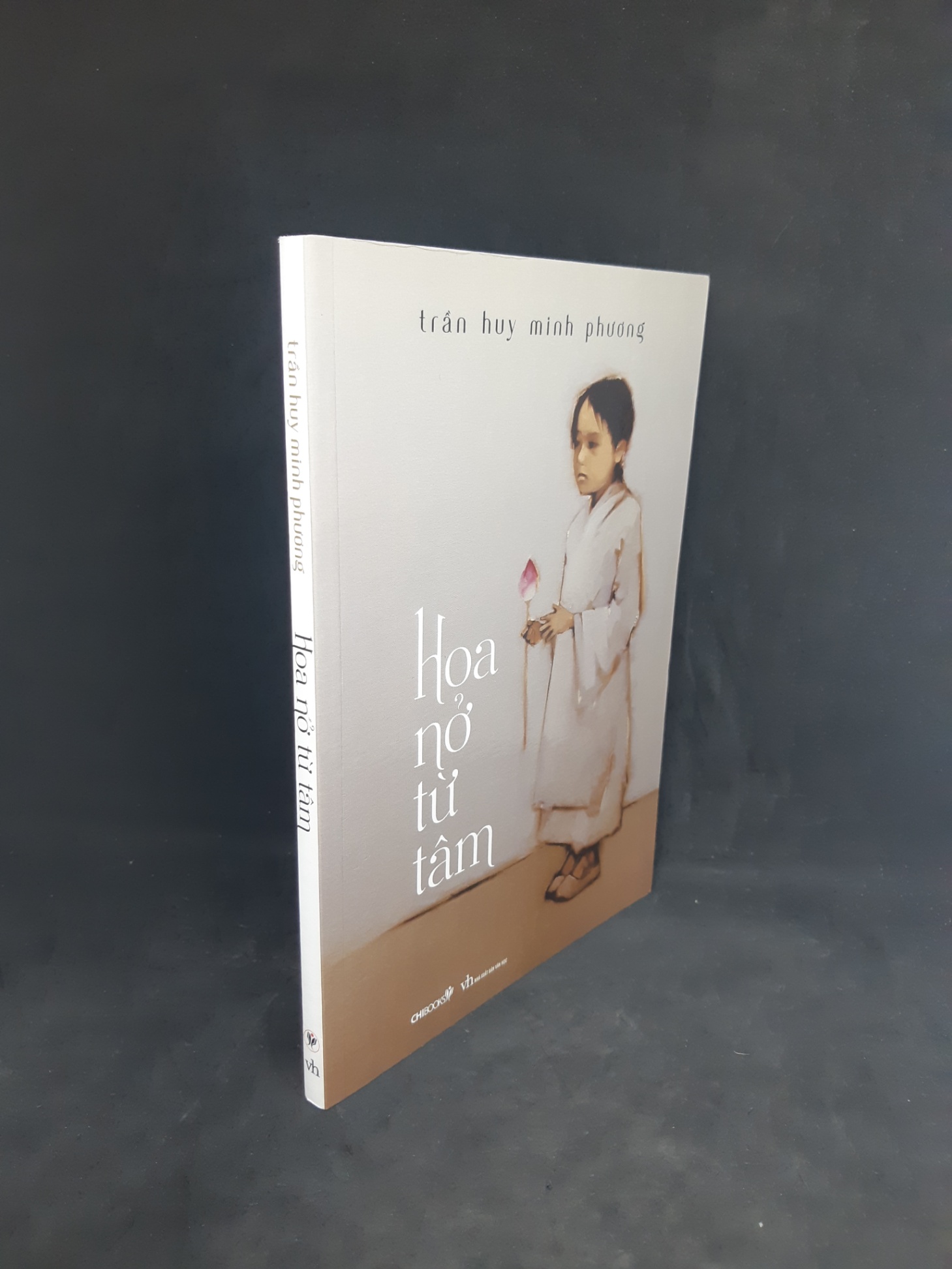 Hoa nở từ tâm mới 90% HCM1701 (NSX)