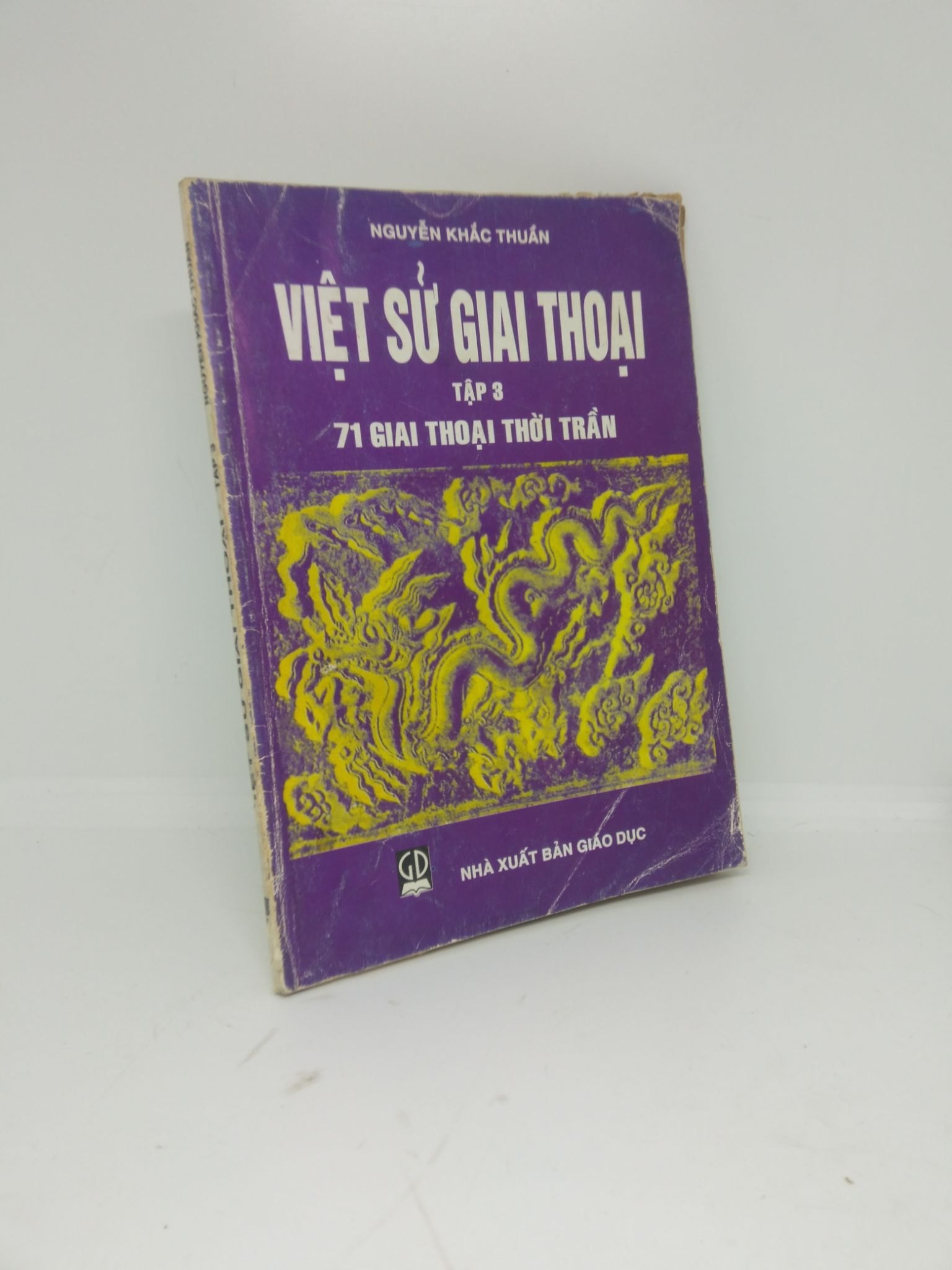 Việt Sử giai Thoại tập 3 71 giai thoại thời Trần 1999 với 50% ố HCM0111 (NSX)