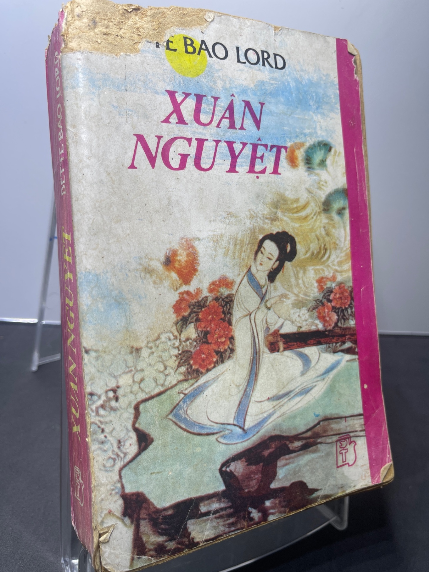Xuân nguyệt 1989 mới 60% ố vàng rách góc bìa Bette Bao Lord HPB2207 VĂN HỌC (NSX)