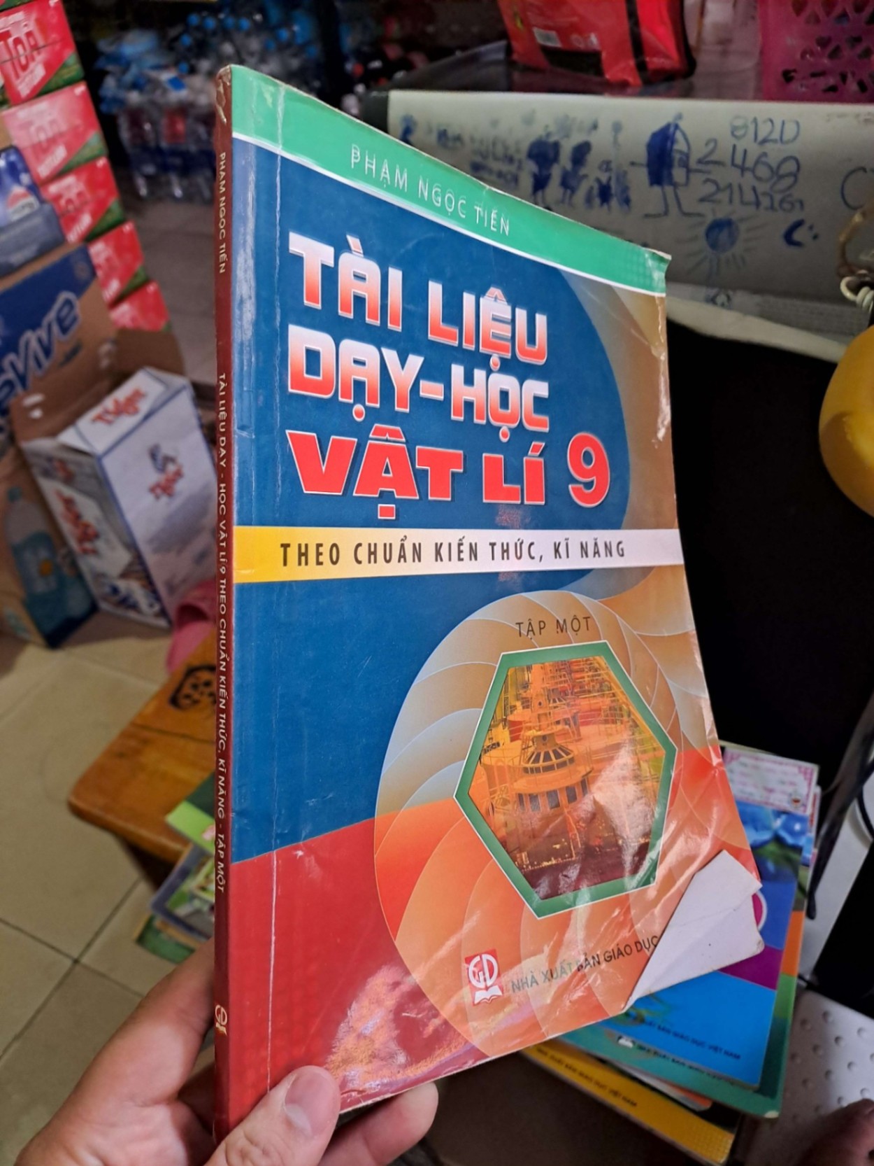 Tài liệu dạy học Vật Lý 9 theo chuẩn kiến thức kỹ năng tập một - Phạm Ngọc Tiến - 2019 mới 80% ẫm - GIÁO KHOA - HCM0111