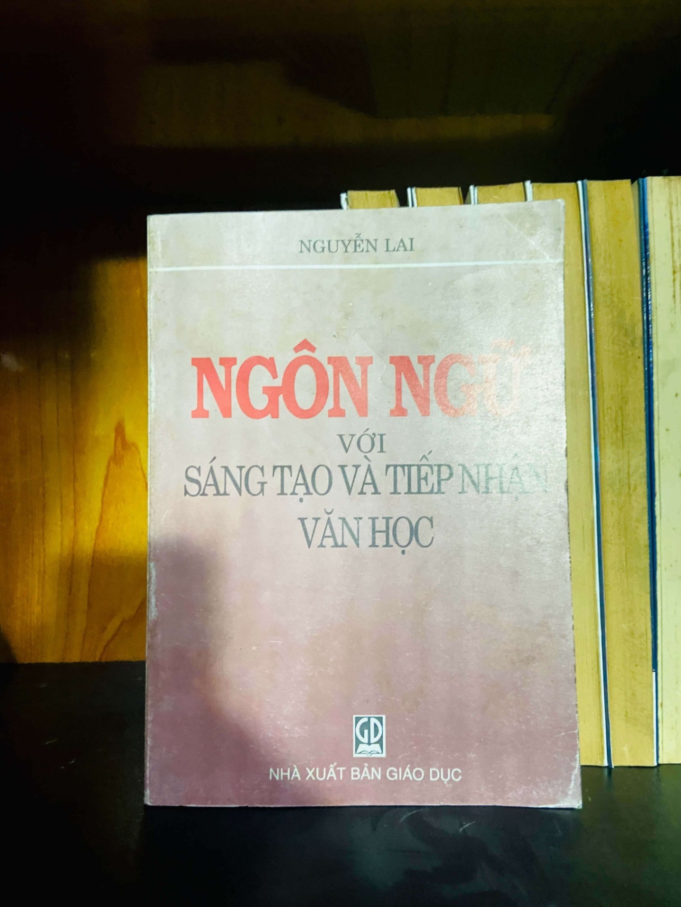 Ngôn ngữ với sáng tạo và tiếp nhận Văn Học HỌC NGOẠI NGỮ VAVO0810