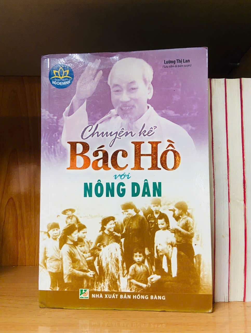 Chuyện kể Bác Hồ với nông dân - VĂN HỌC - Văn võ - VAVO3110-108