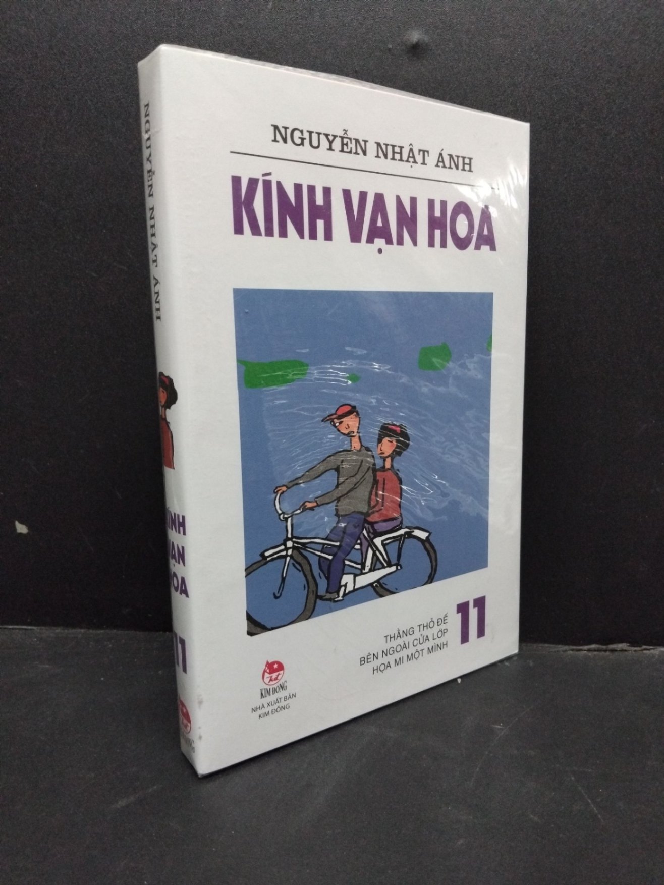 Kính vạn hoa tập 11 mới 100% Nguyễn Nhật Ánh HCM.ASB2906 sách văn học